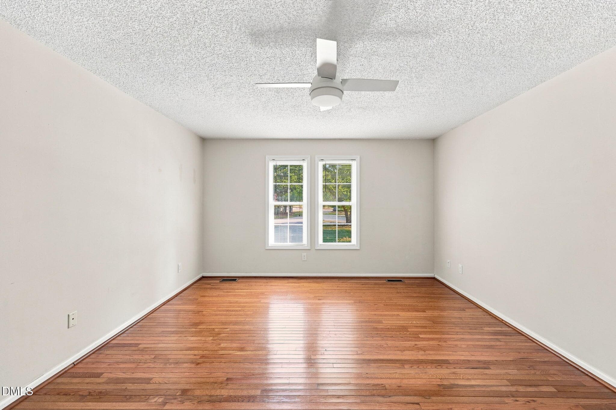 22-web-or-mls-IMG_2853 - 476 Shawnee Drive, Louisburg, NC 27549, Louisburg