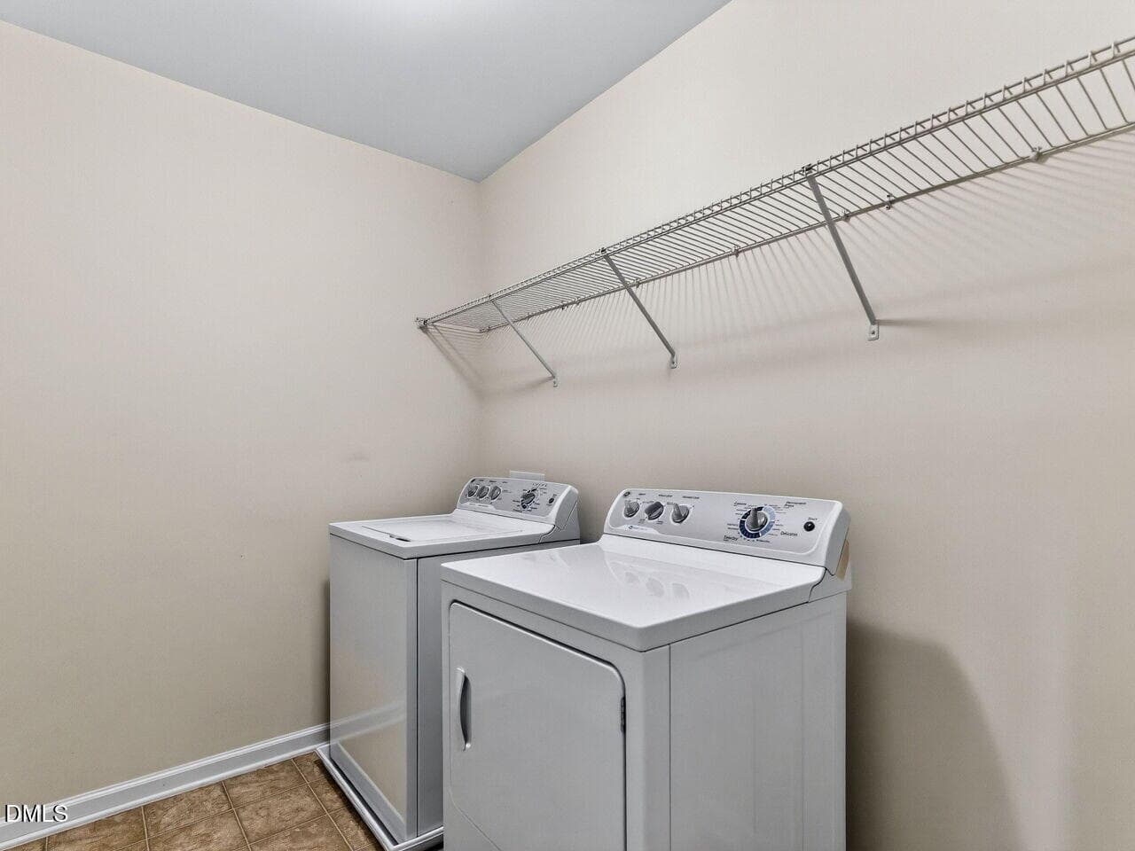 023-1280x960-laundry - 1179 Contessa Drive 10, Cary, NC 27513, Cary