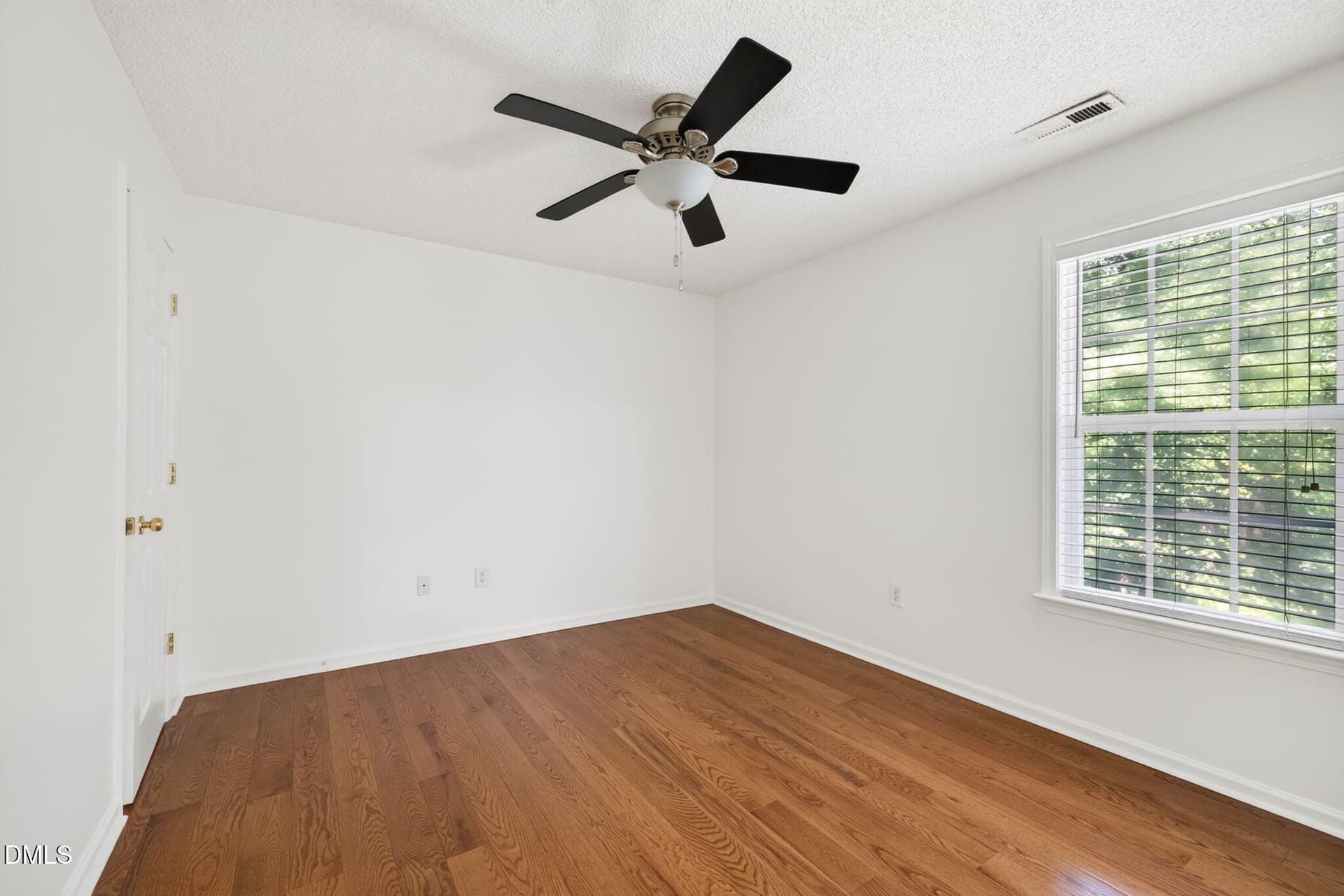 49-web-or-mls-IMG_0256 - 229 Tecumseh Court, Cary, NC 27513