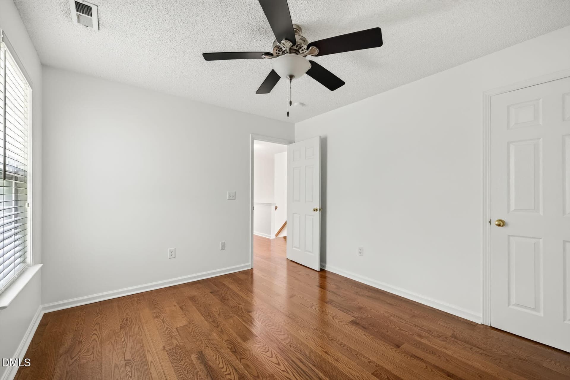50-web-or-mls-IMG_0261 - 229 Tecumseh Court, Cary, NC 27513