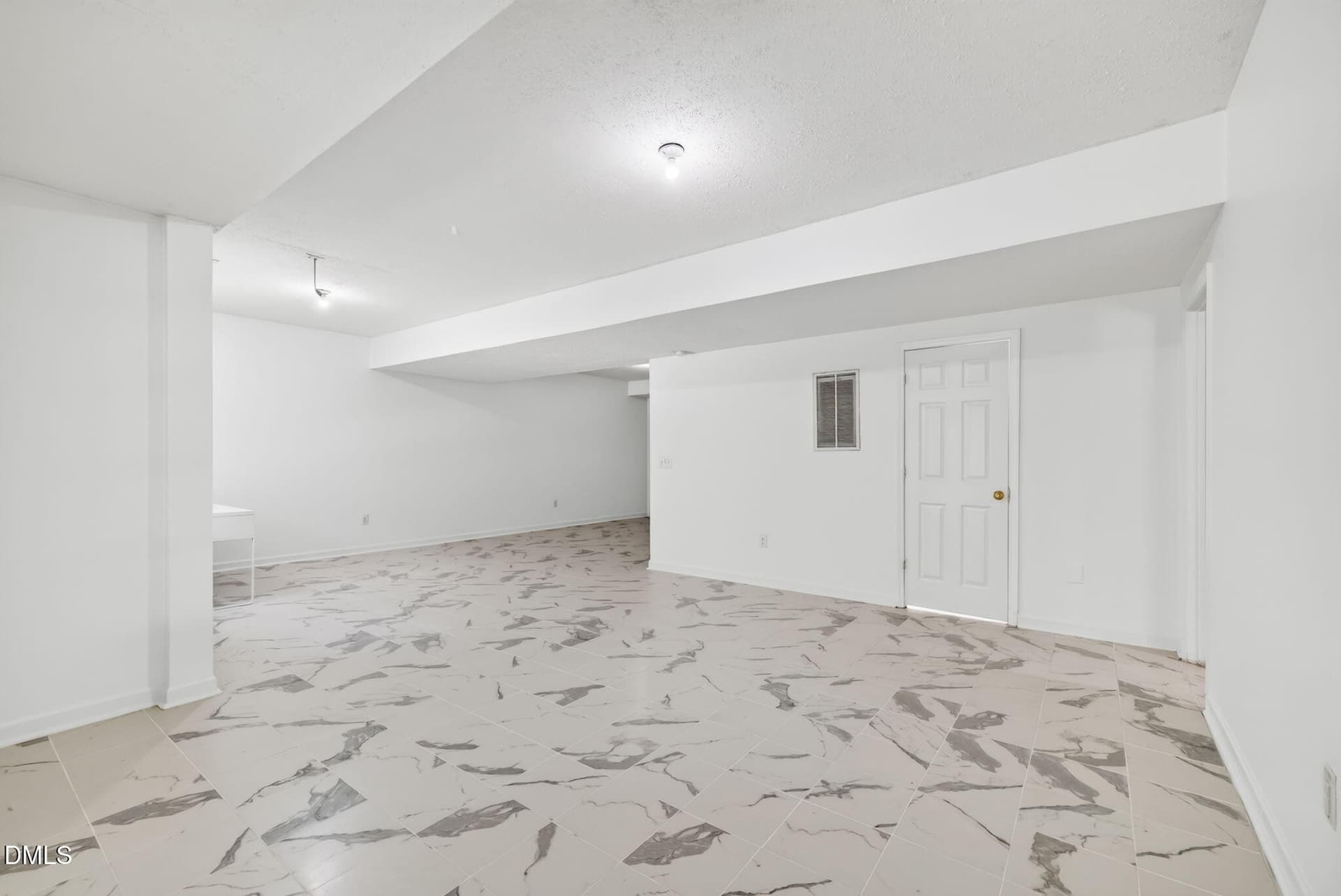 59-web-or-mls-IMG_0311 - 229 Tecumseh Court, Cary, NC 27513