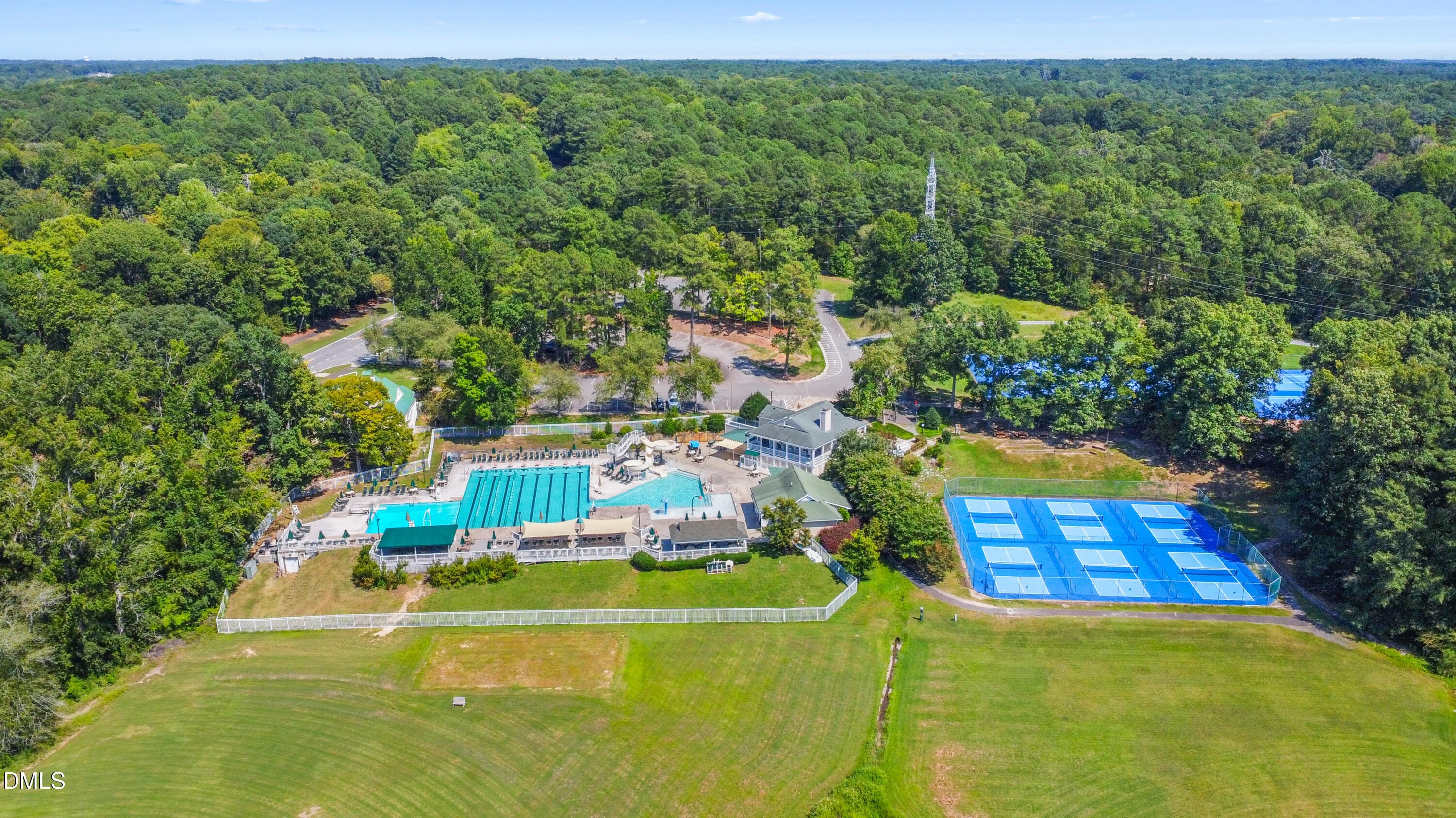 Amenities 9 - 4904 Fortunes Ridge Drive, Durham, NC 27713, Durham