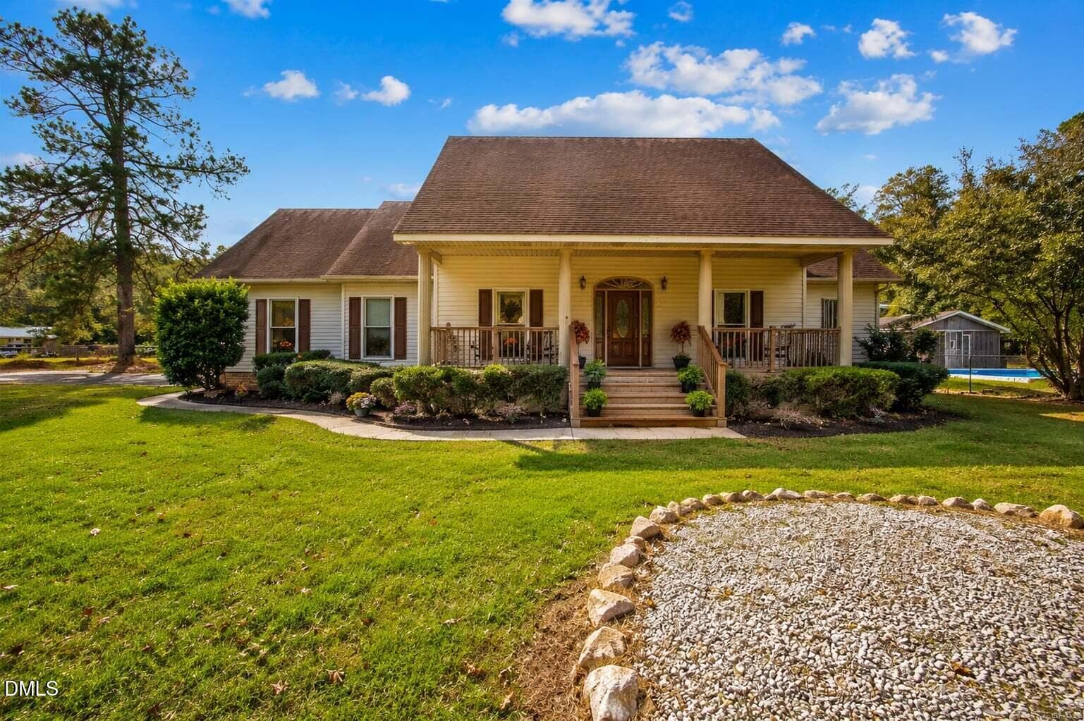 att.X5FbQ6edTOi_1rmmeXHyDIhNROpMBiSo4Sa4 - 30 Ormsby Court, Spring Lake, NC 28390