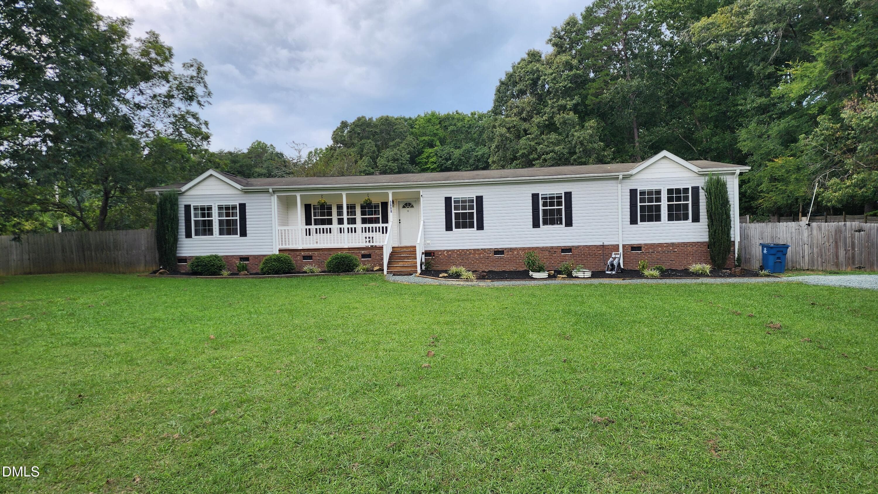 2) 76597-6a964163aa117 - 3888 Meriwether Lane, Haw River, NC 27258, Haw River