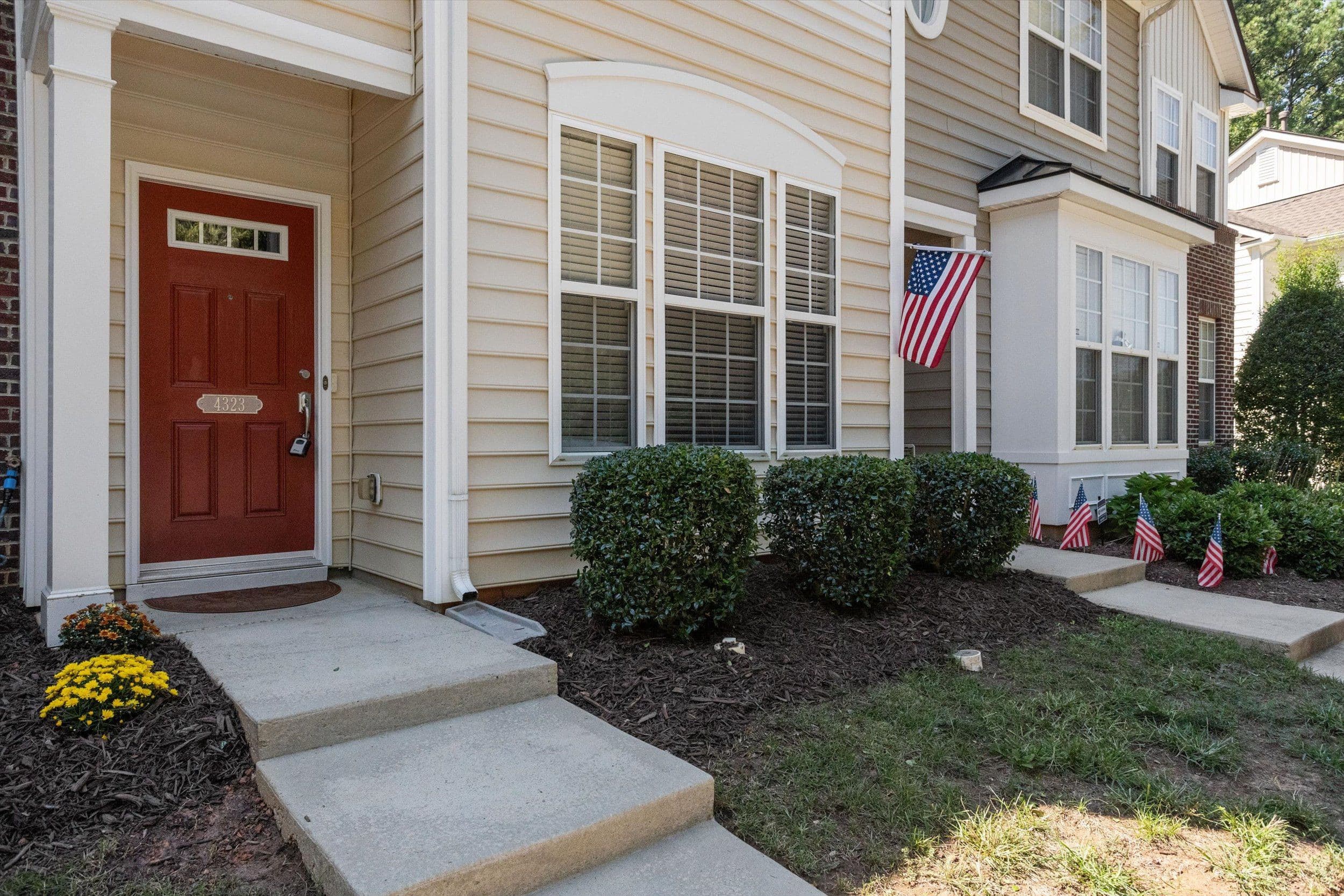 Photo 3 - 4323 Sugarbend Way, Raleigh, NC 27606, Raleigh