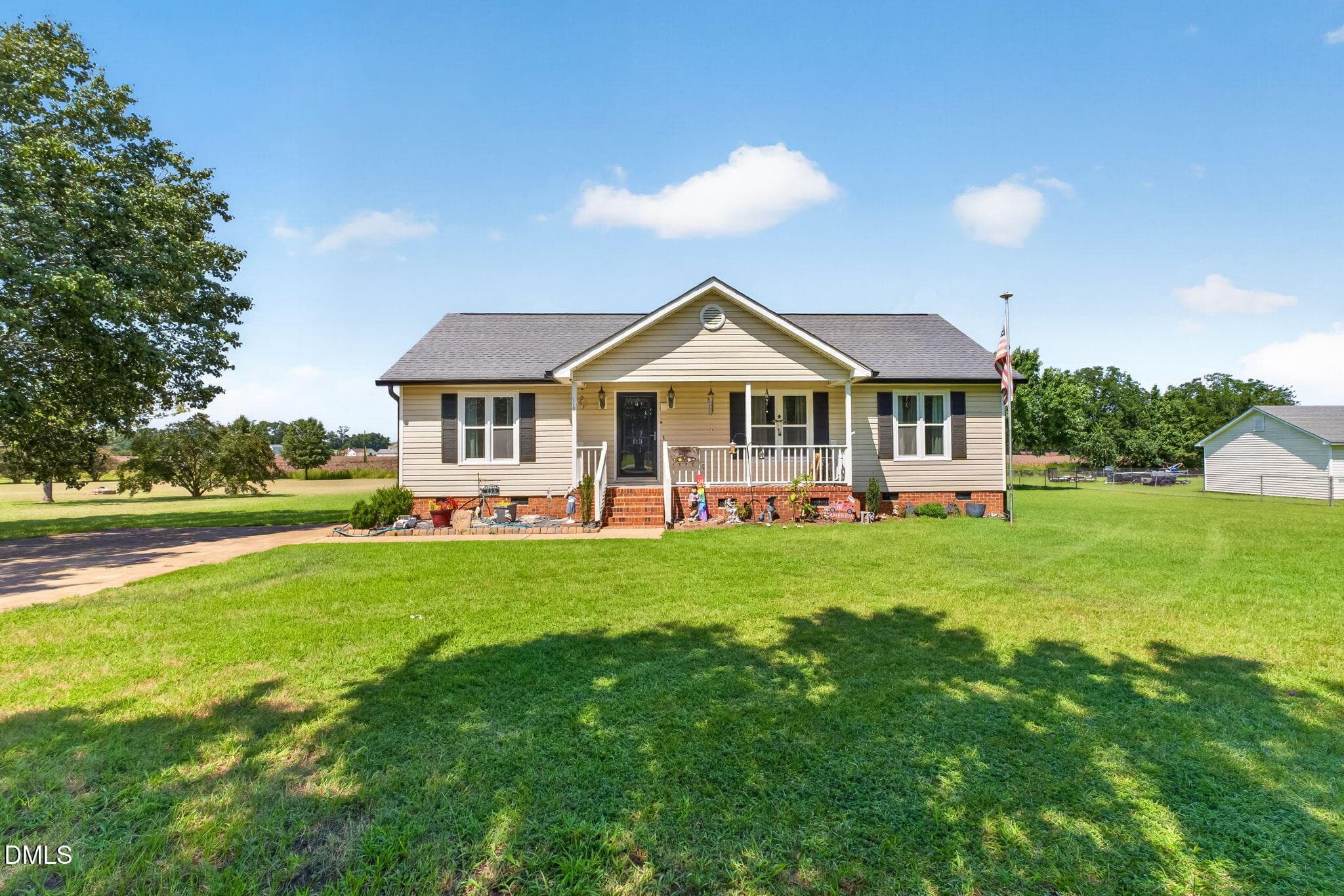 113 Crosswinds Drive, Selma, NC 27576
