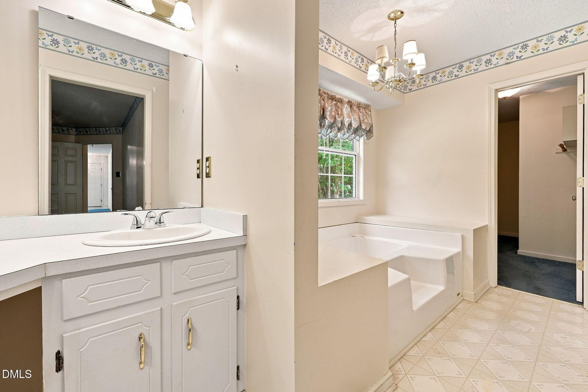 30-web-or-mls-IMG_4115 - 606 Dabney Woods Lane, Henderson, NC 27537, Henderson