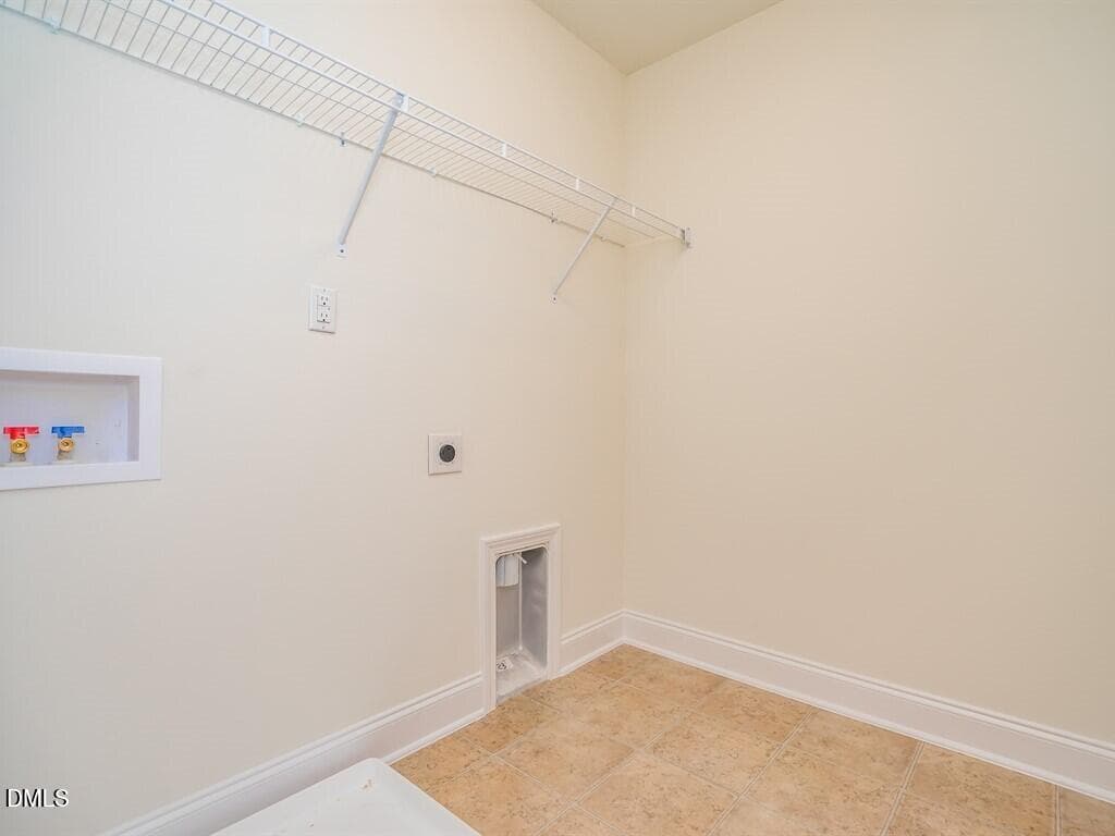 017_Laundry Room - 1516 Briar Brook Lane, Zebulon, NC 27597