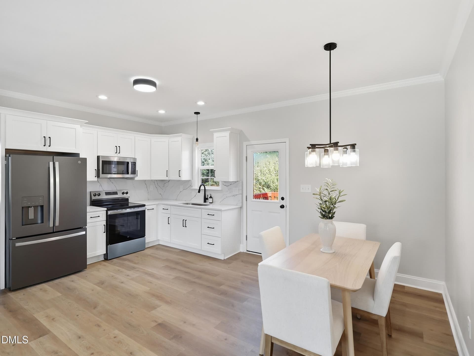 8_img_1022 - 15 Davis Cir Drive, Zebulon, NC 27597