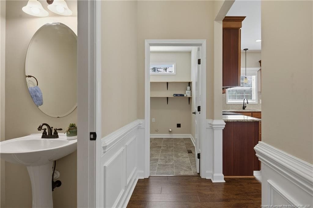 Half Bath - 103 Crossbridge Lane, Autryville, NC 28318