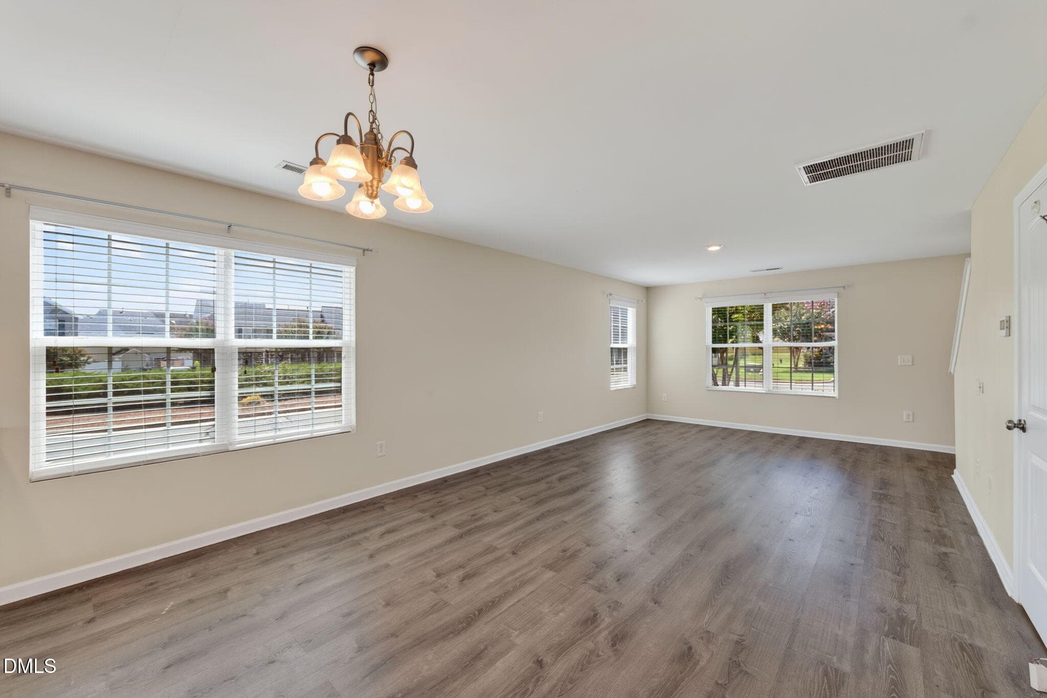 9-web-or-mls-P1058469 - 7361 Garett Park Drive, Whitsett, NC 27377, Whitsett