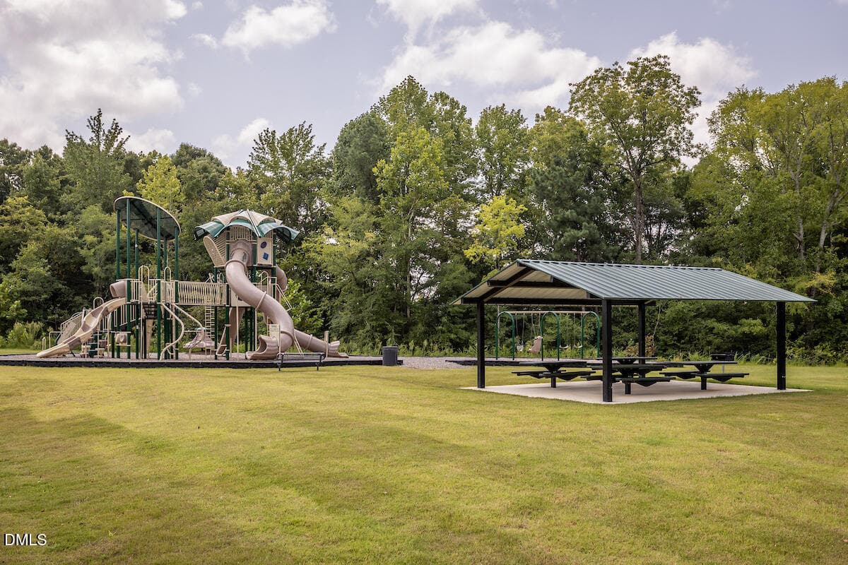 Park001 - 100 Flue Court, Oxford, NC 27565