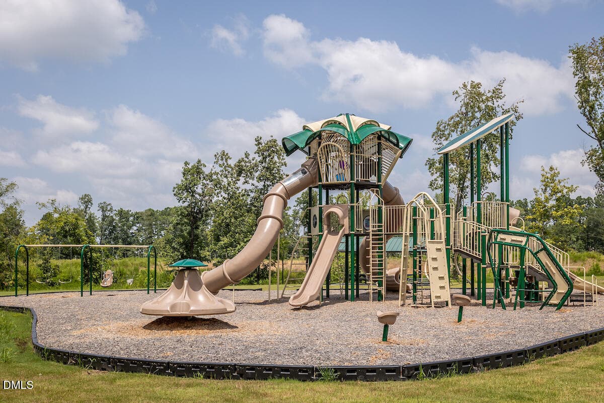 Park004 - 100 Flue Court, Oxford, NC 27565