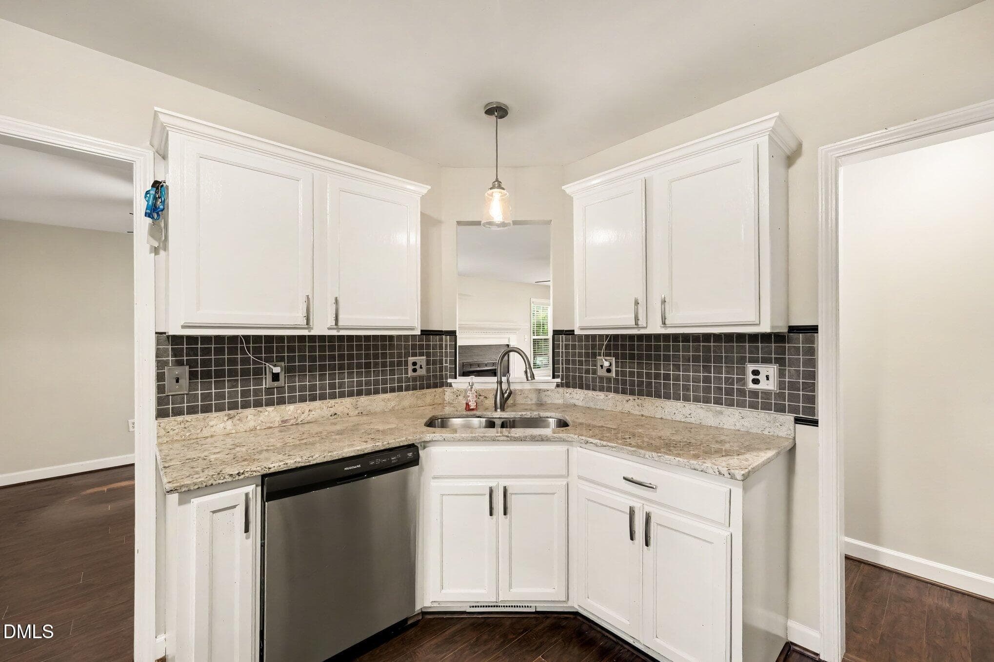 011_file_9457 - 3020 Englefield Drive, Raleigh, NC 27615, Raleigh