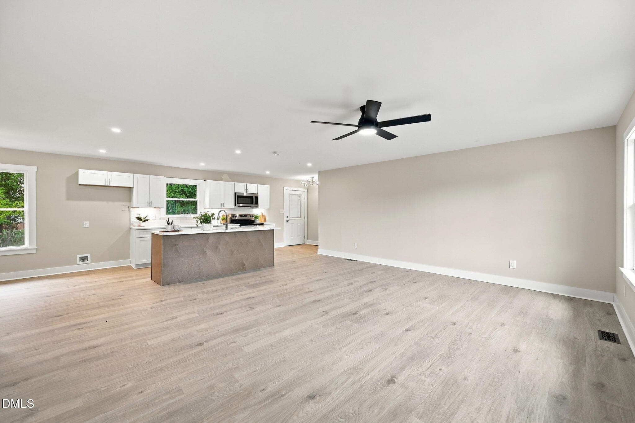3-web-or-mls-IMG_7783_edit - 5301 Daleview Drive, Raleigh, NC 27610, Raleigh