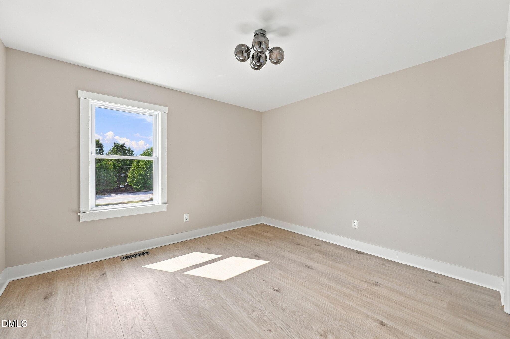15-web-or-mls-IMG_7819_Edit - 5301 Daleview Drive, Raleigh, NC 27610, Raleigh