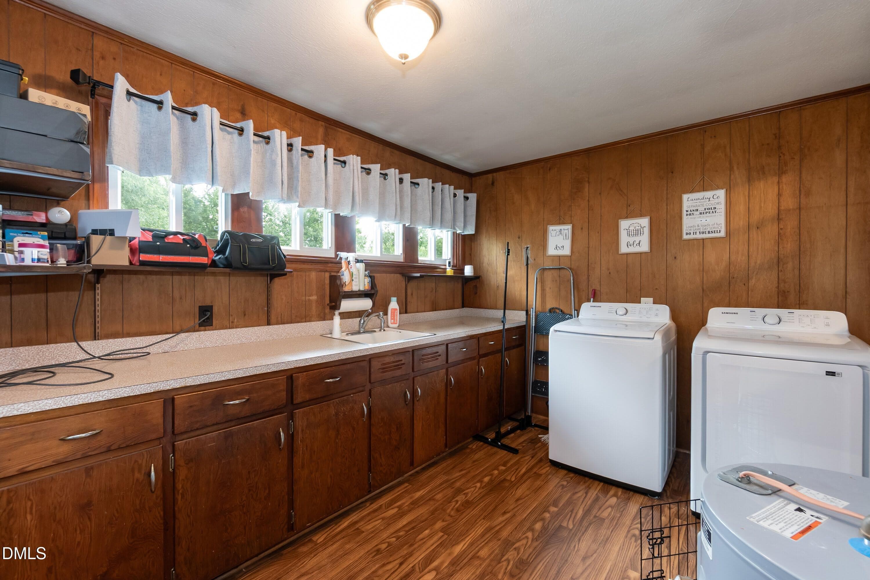 Laundry 01 - 2278 White Level Road, Louisburg, NC 27549, Louisburg
