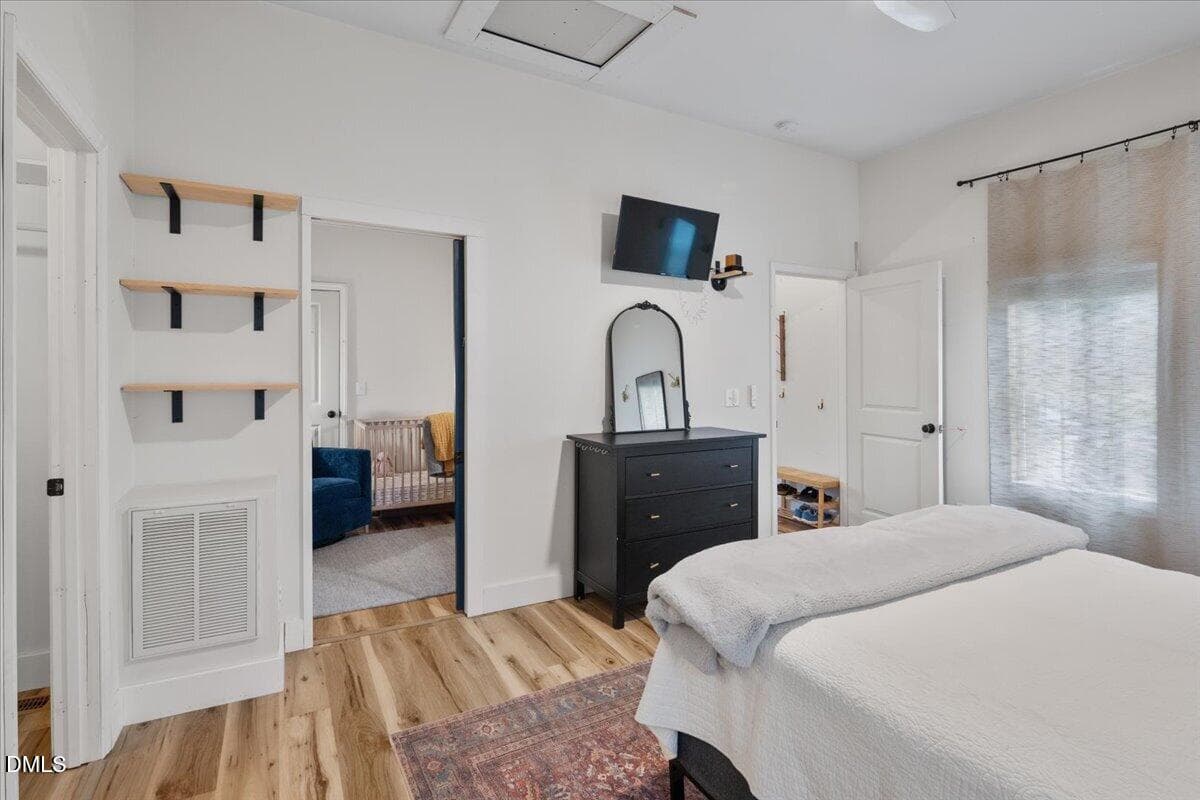 21-19 - 206 S Ellington Street, Clayton, NC 27520, Clayton
