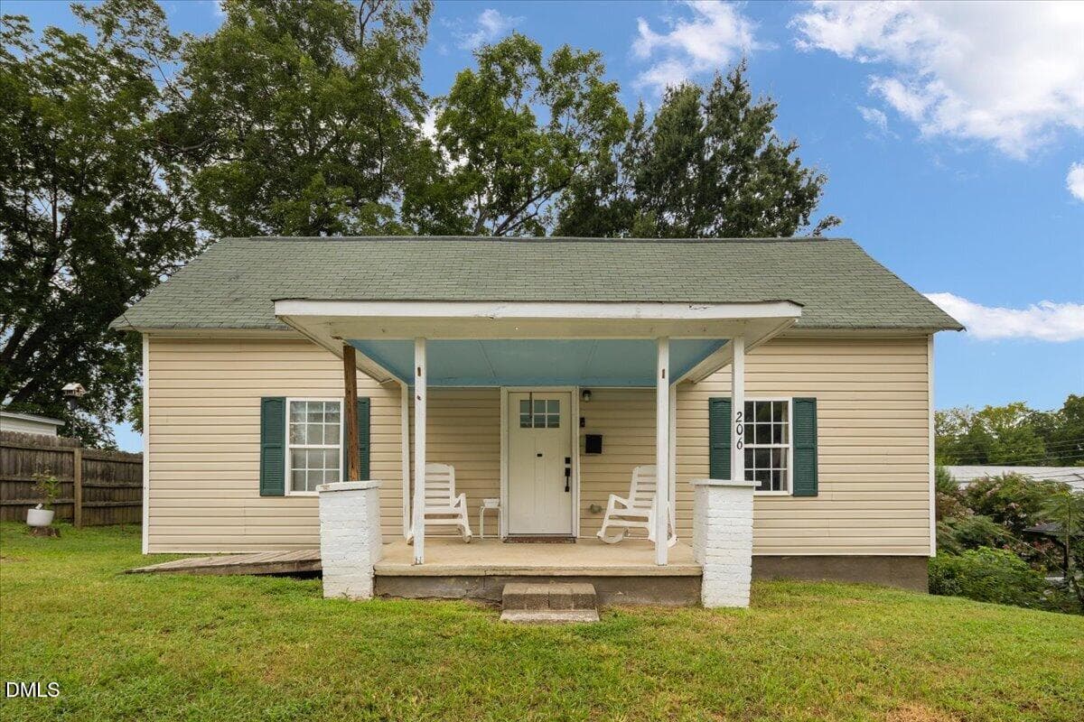 06-4 - 206 S Ellington Street, Clayton, NC 27520