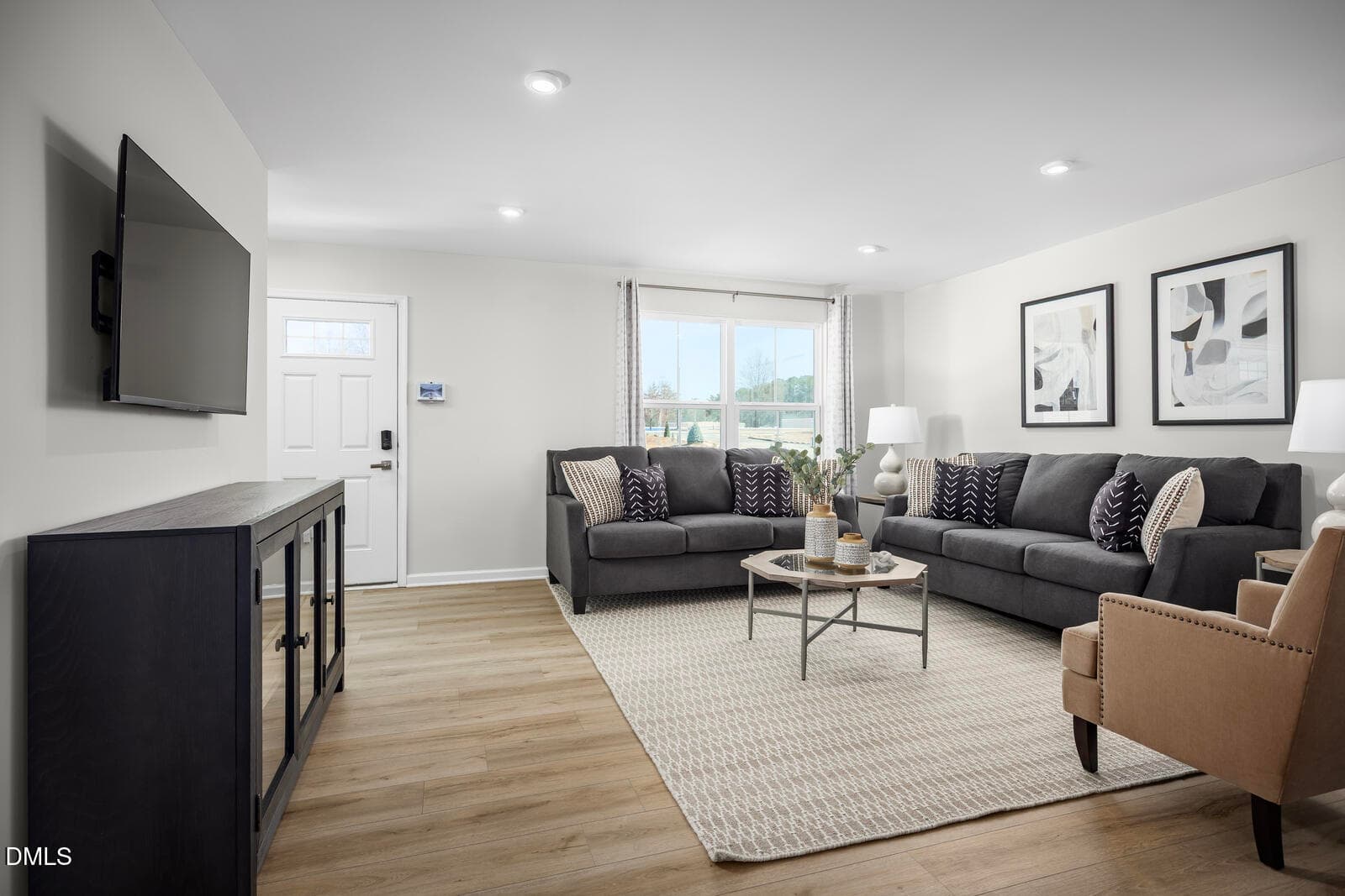 08 living room - 8467 Ladybug Drive, Bailey, NC 27807