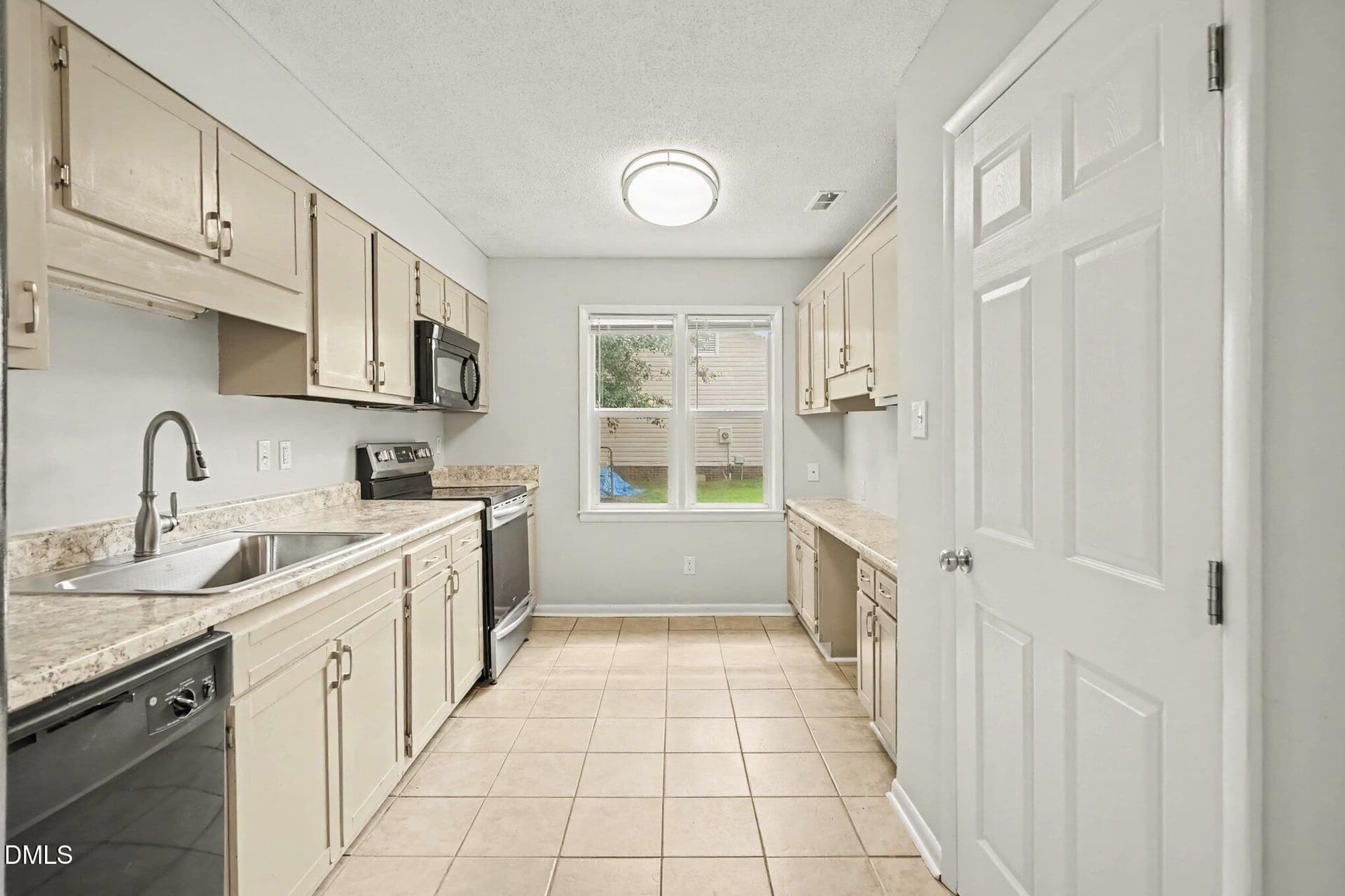 Kitchen - 108 Deerfield Drive, Spring Lake, NC 28390