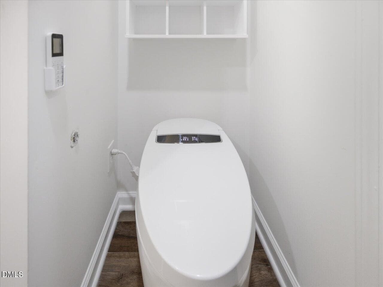37-Toilet - 10163 Bessborough Drive, Raleigh, NC 27617, Raleigh