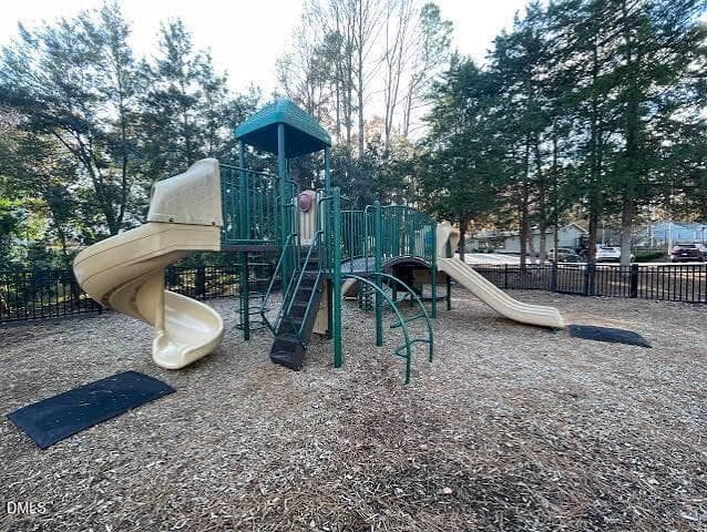 Durant Trails Playground - 3000 Peckover Court, Raleigh, NC 27615, Raleigh