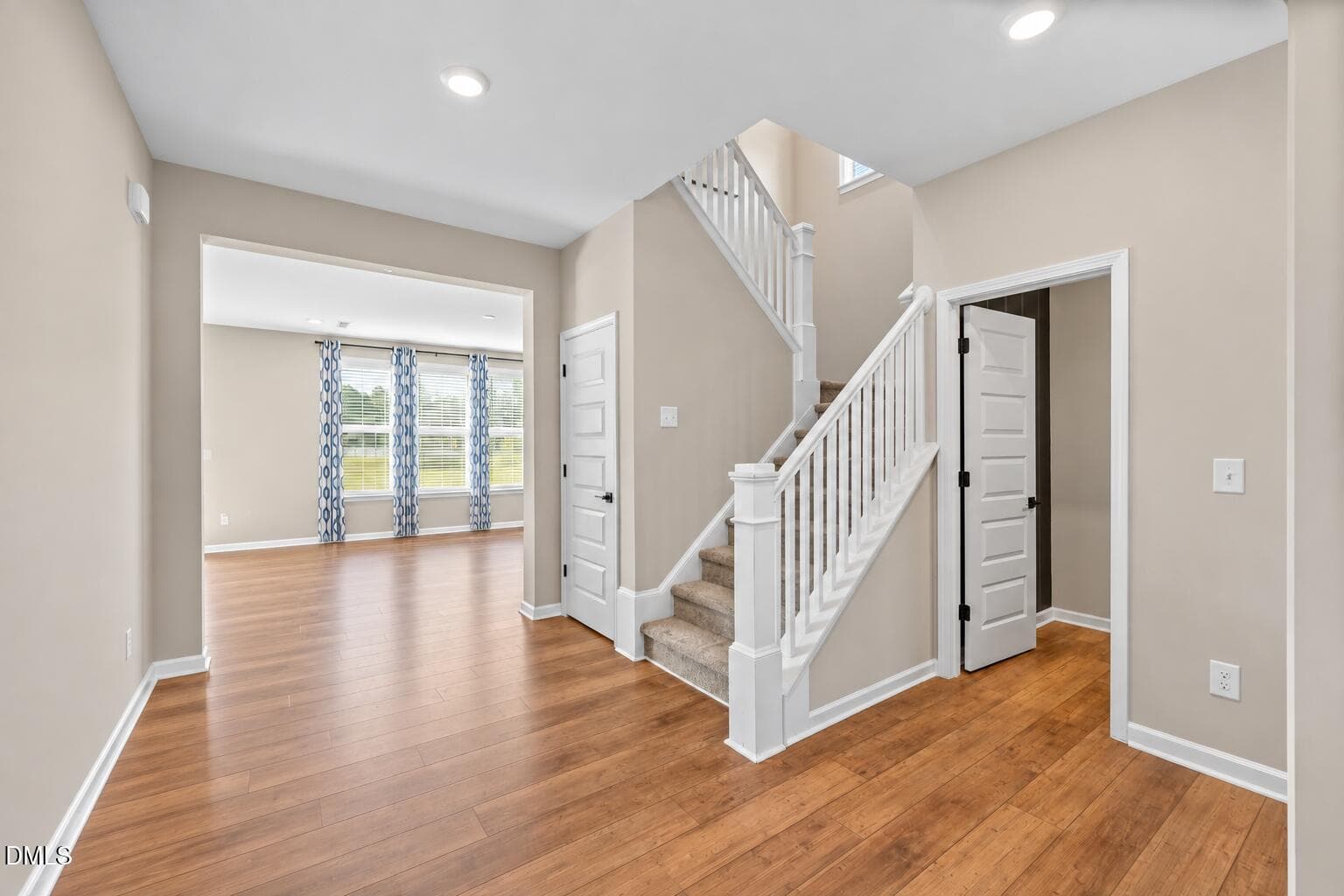 Foyer 2 - 137 Shadowdale Lane, Rolesville, NC 27571