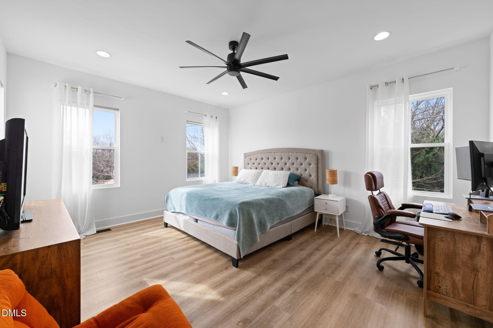 19-web-or-mls-untitled-21 - 320 S Tarboro Street, Raleigh, NC 27610