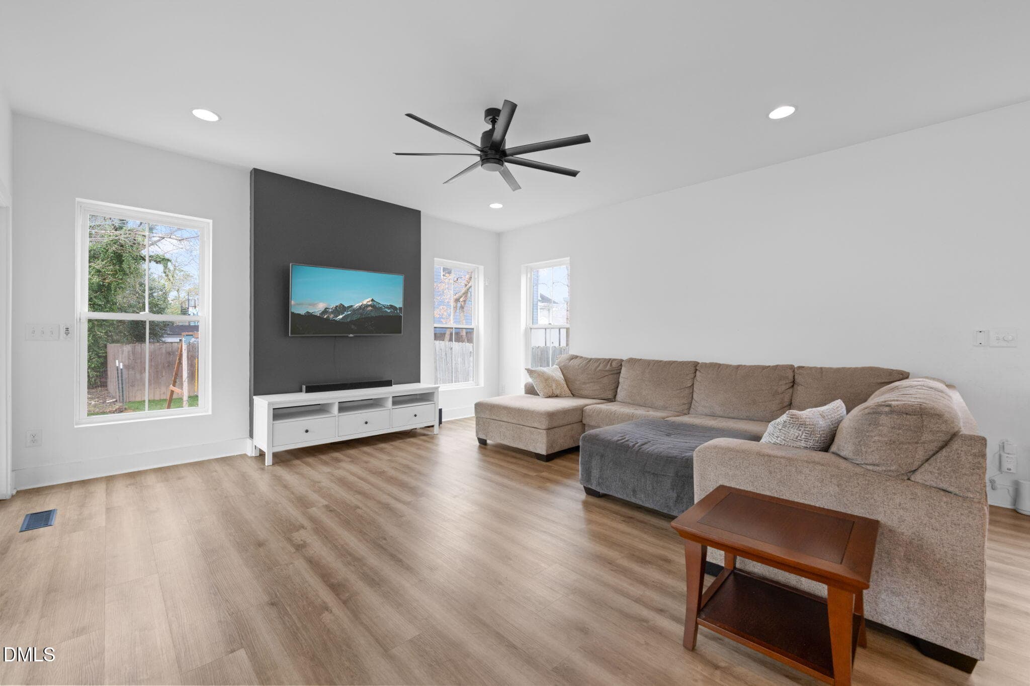 16-web-or-mls-untitled-27 - 320 S Tarboro Street, Raleigh, NC 27610