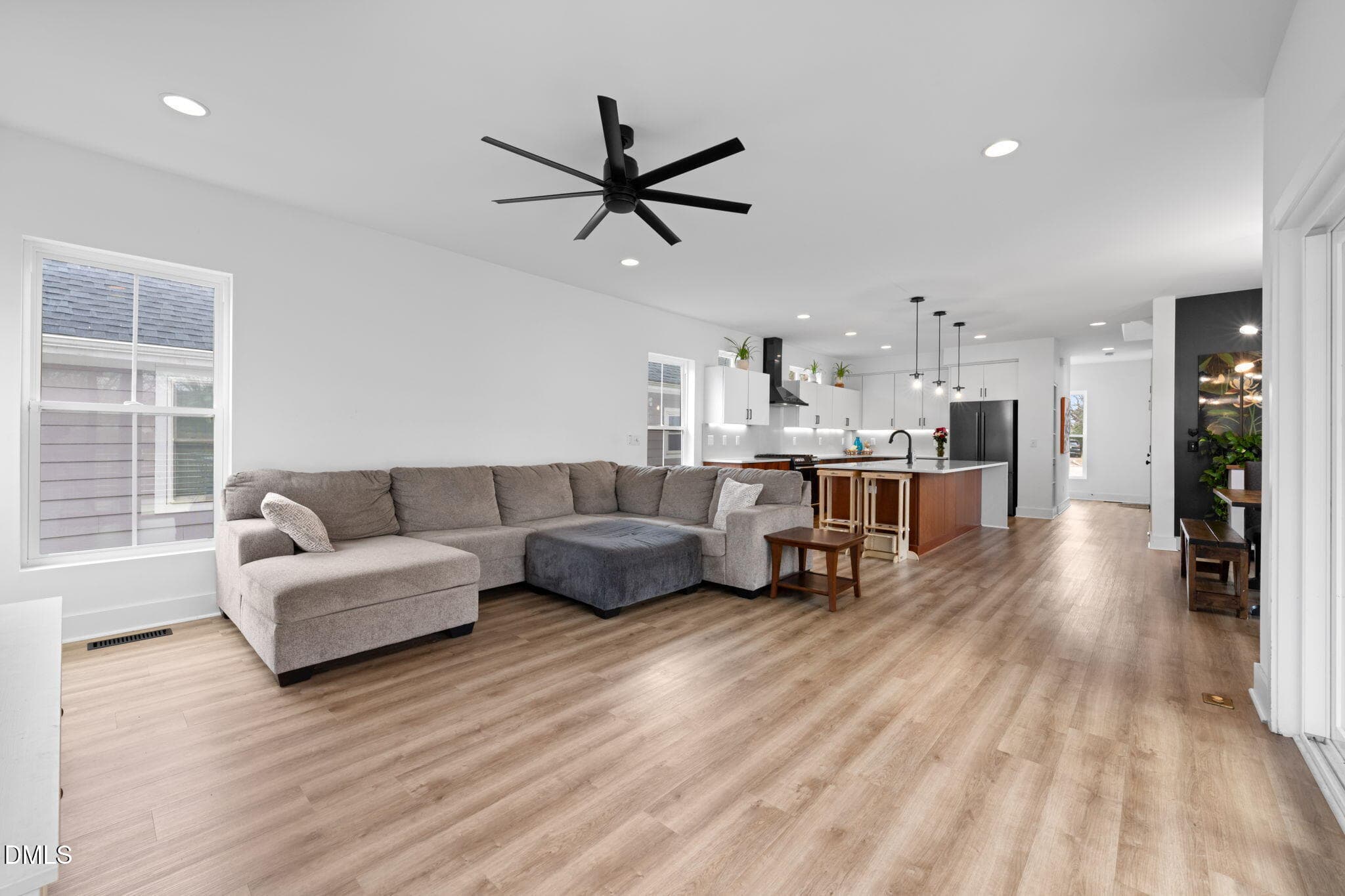 18-web-or-mls-untitled-40 - 320 S Tarboro Street, Raleigh, NC 27610