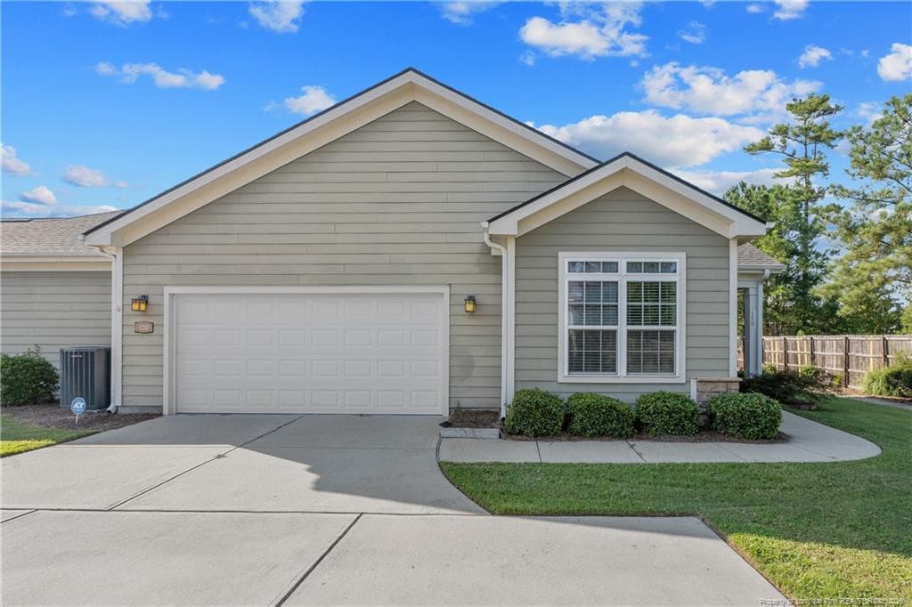 Photo 2 - 170 Nandina Court, Fayetteville, NC 28311, Fayetteville