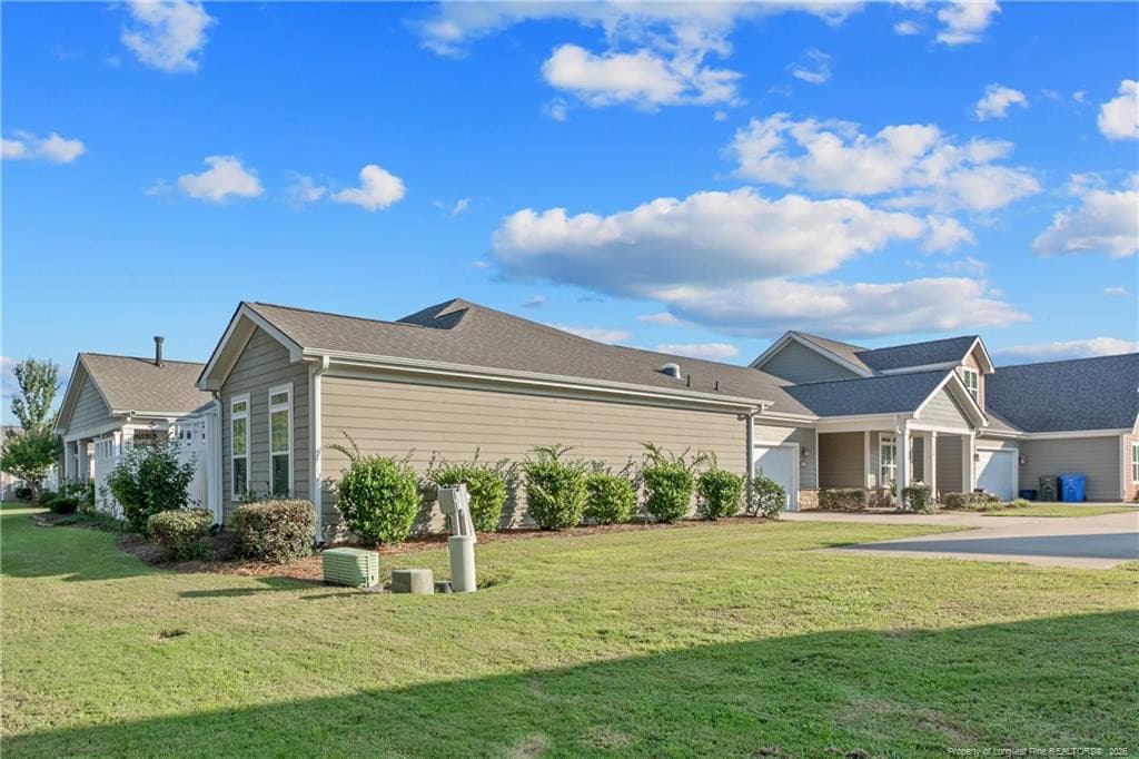 Photo 3 - 170 Nandina Court, Fayetteville, NC 28311, Fayetteville
