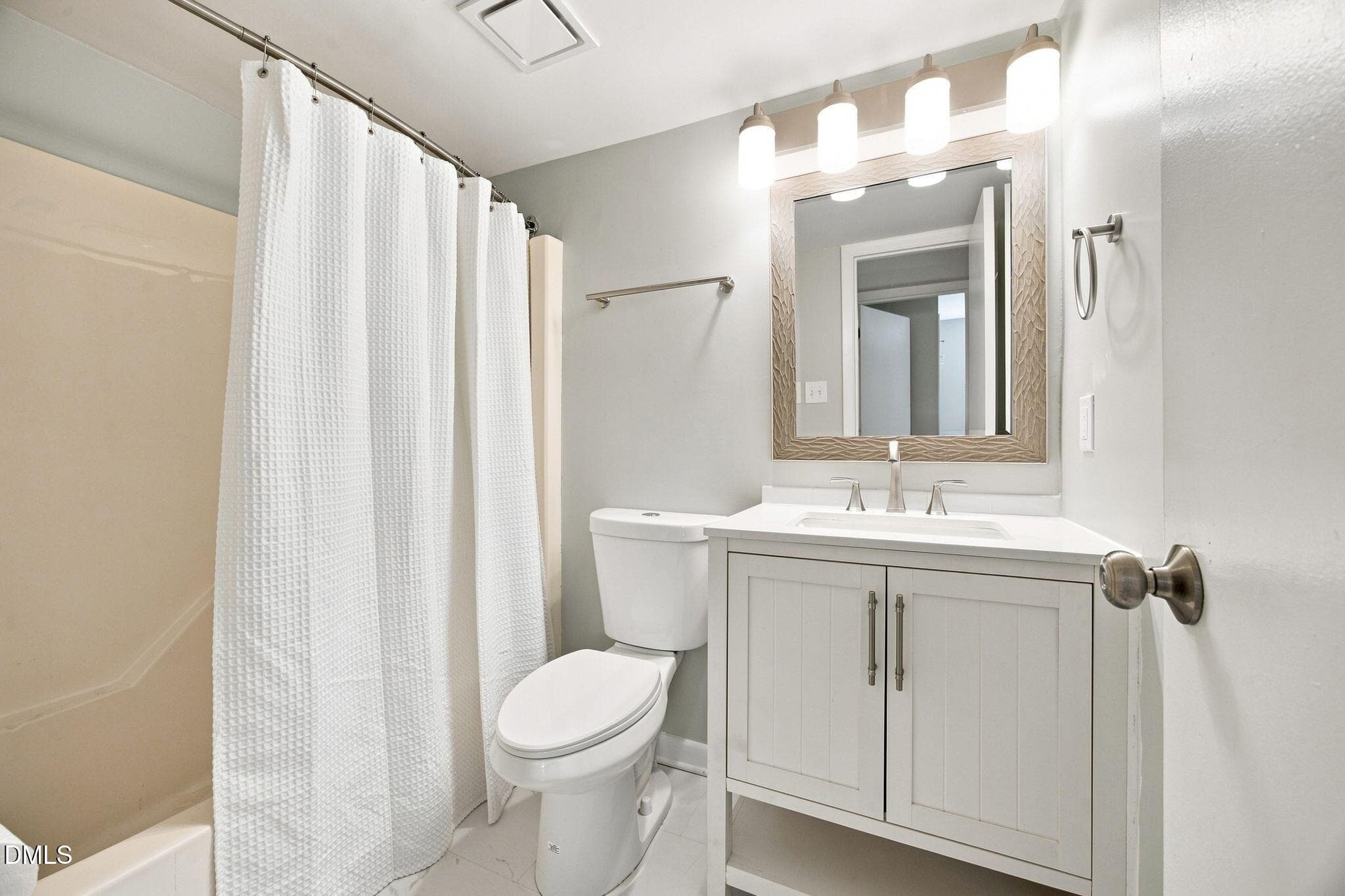 20-web-or-mls-IMG_4363_edit - 642 Pine Ridge Place, Raleigh, NC 27609, Raleigh