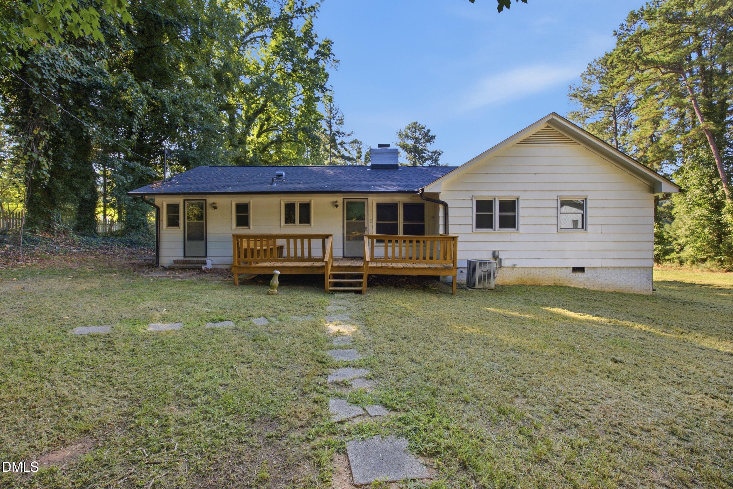 4 - 737 Lakeview Drive, Henderson, NC 27536, Henderson