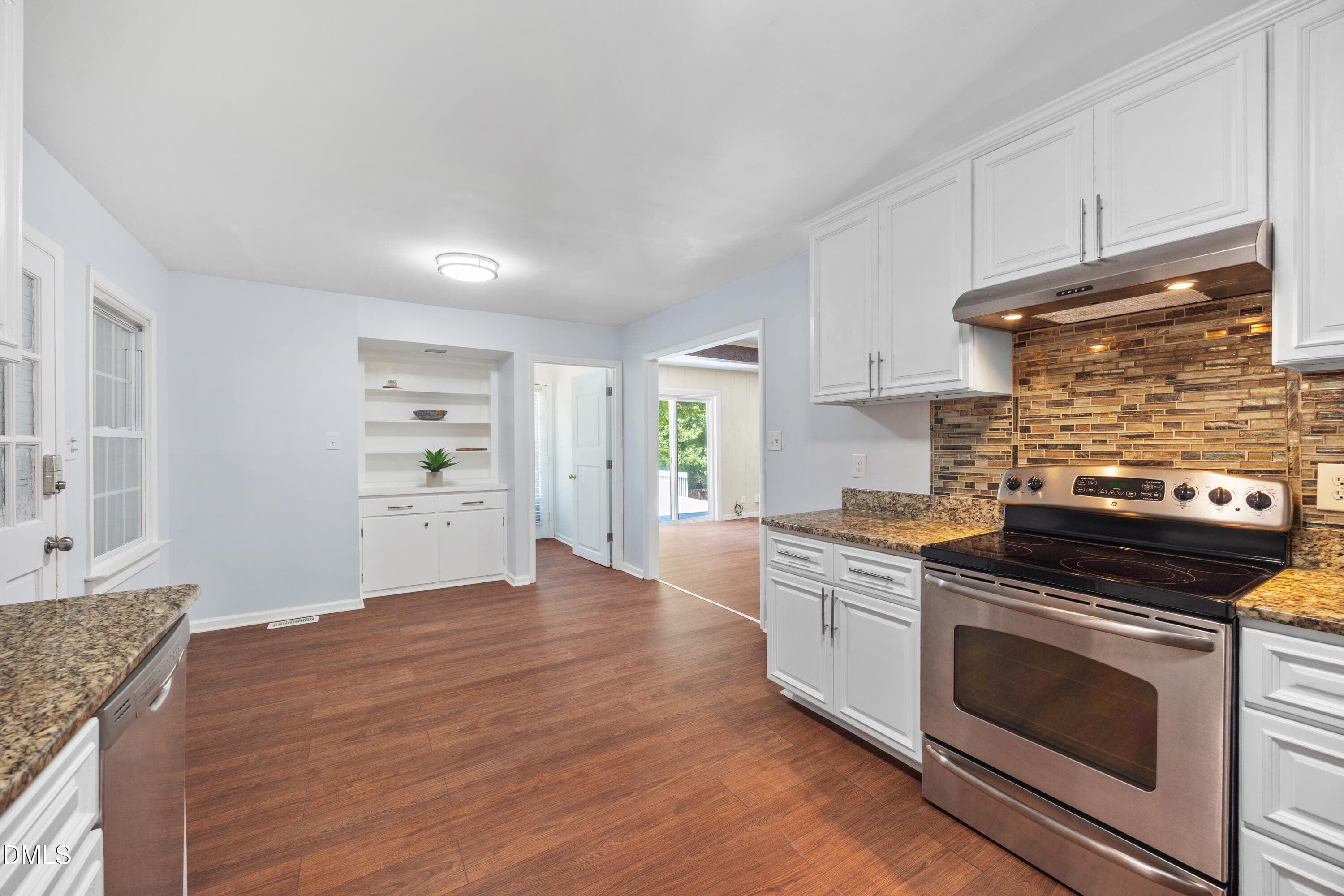 Kitchen 3 (3) - 1208 Hatch Road, Chapel Hill, NC 27516, Chapel Hill