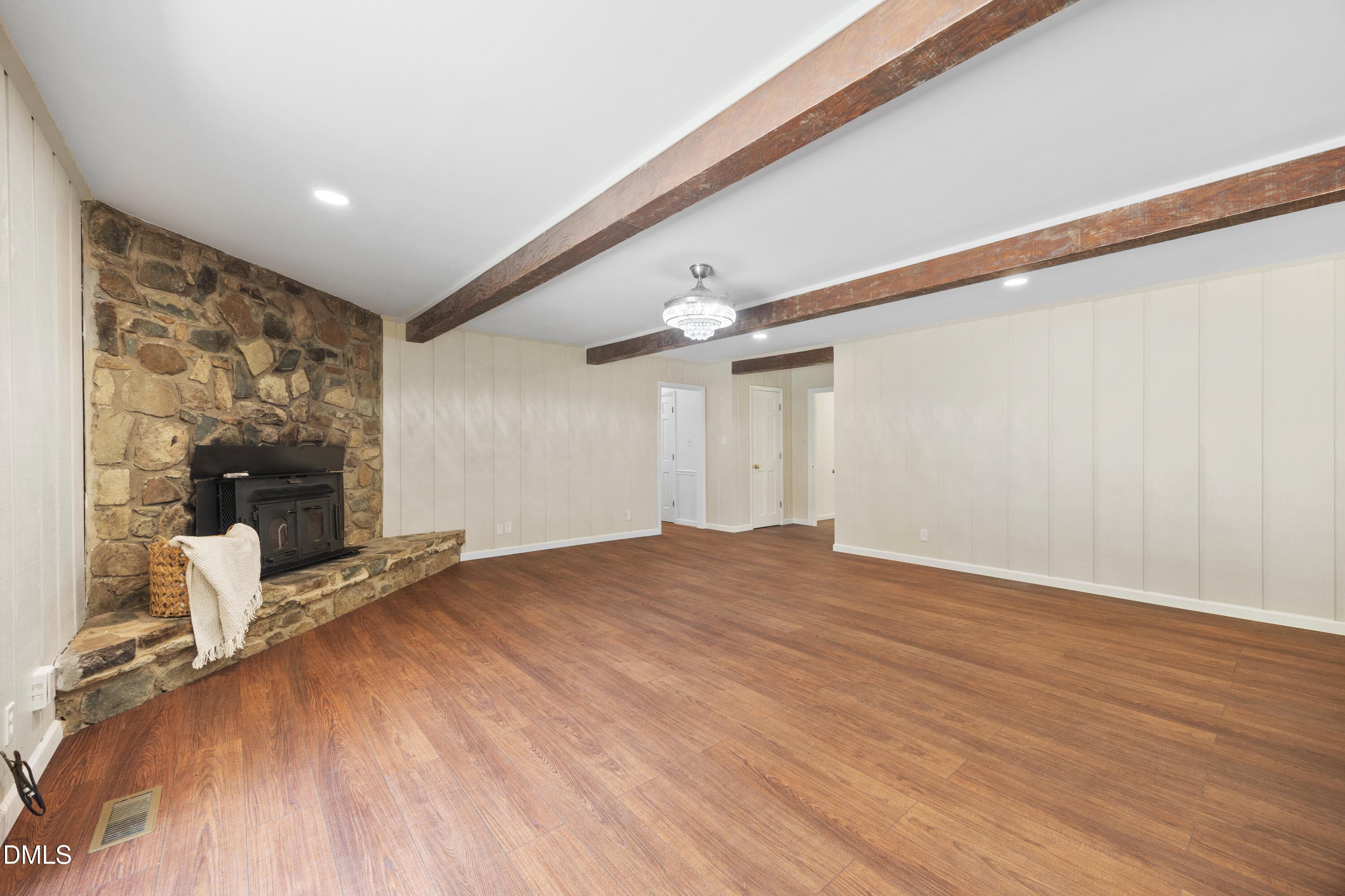 Living 2 (1) - 1208 Hatch Road, Chapel Hill, NC 27516, Chapel Hill