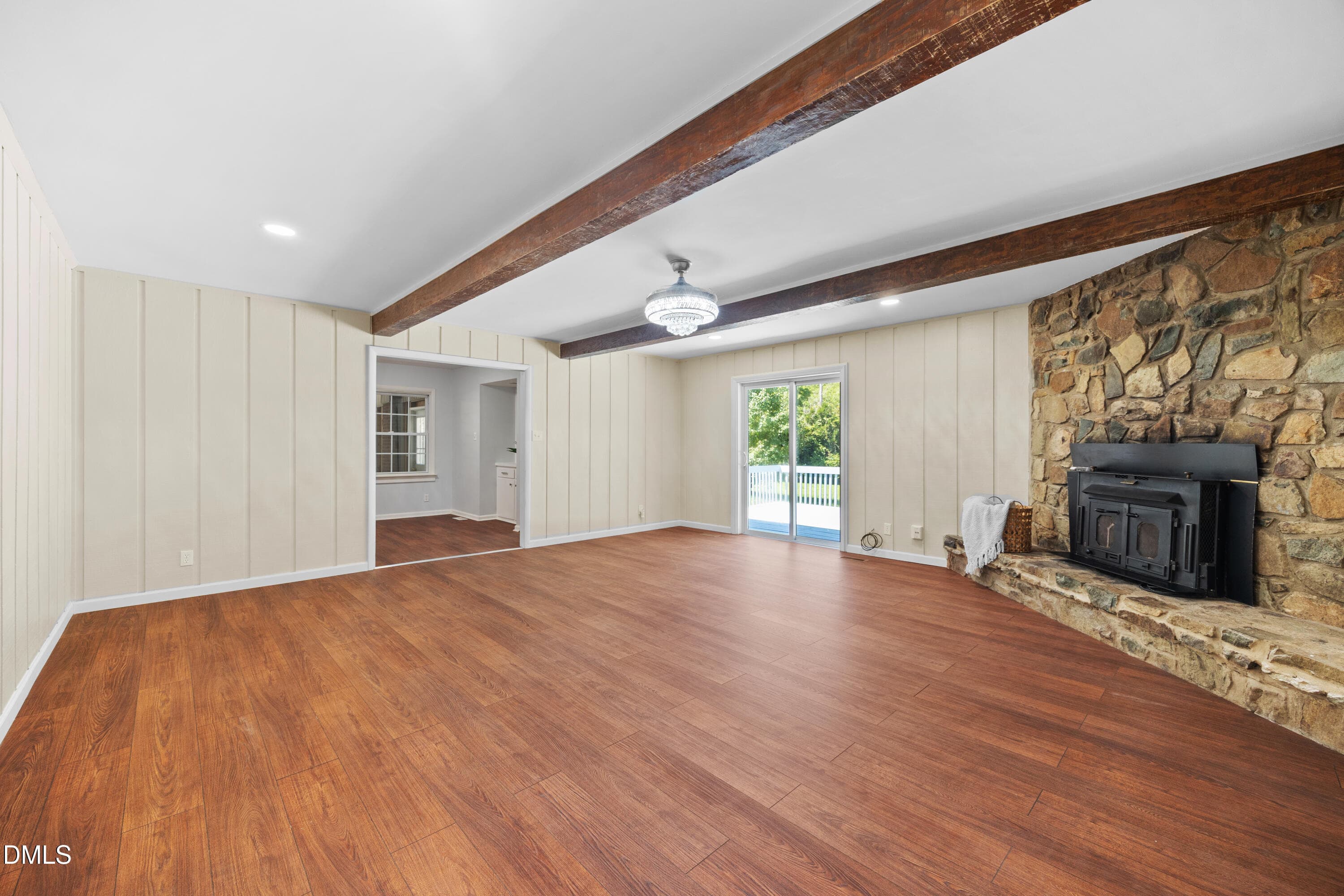 Living 4 (1) - 1208 Hatch Road, Chapel Hill, NC 27516, Chapel Hill