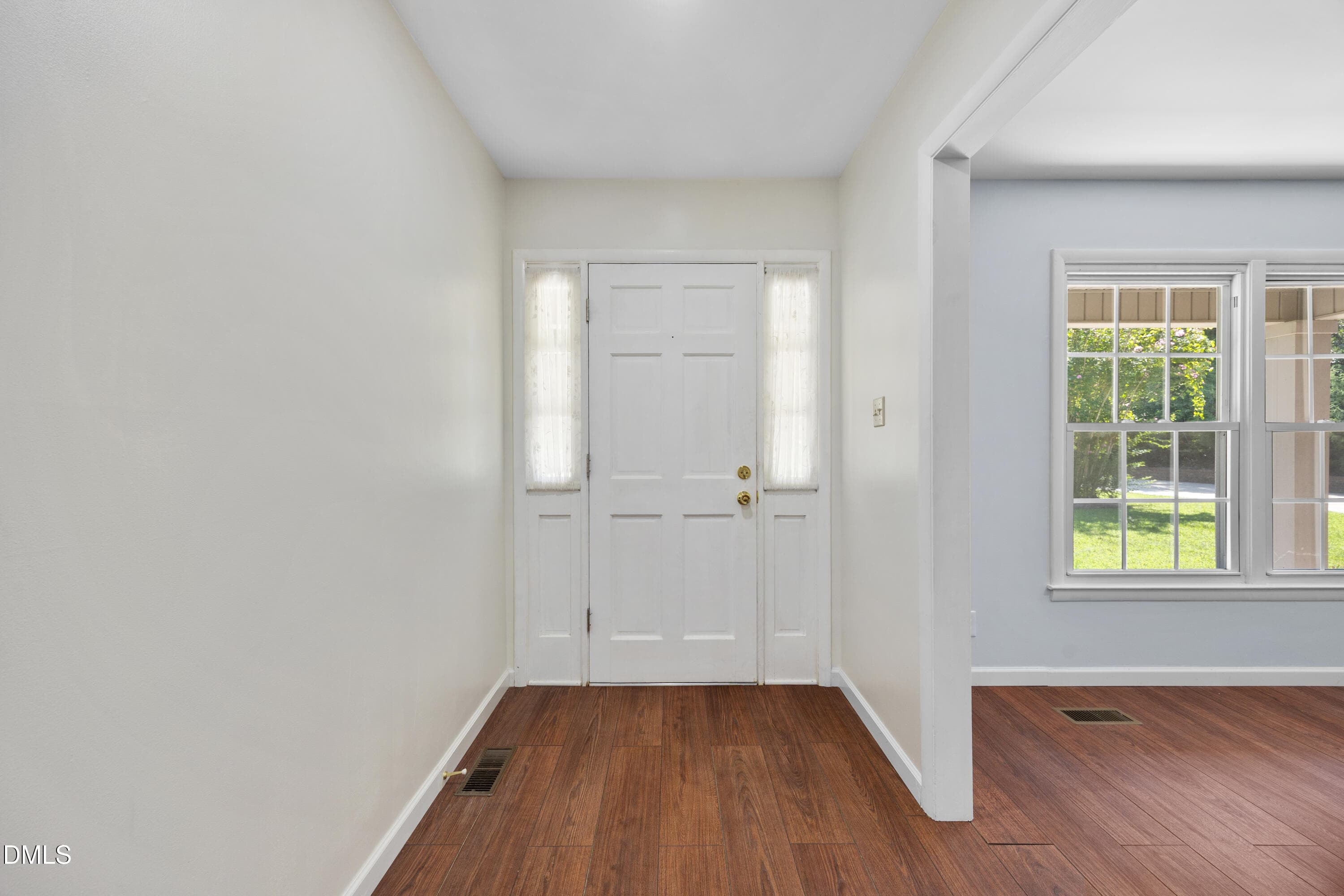 Foyer (2) - 1208 Hatch Road, Chapel Hill, NC 27516, Chapel Hill