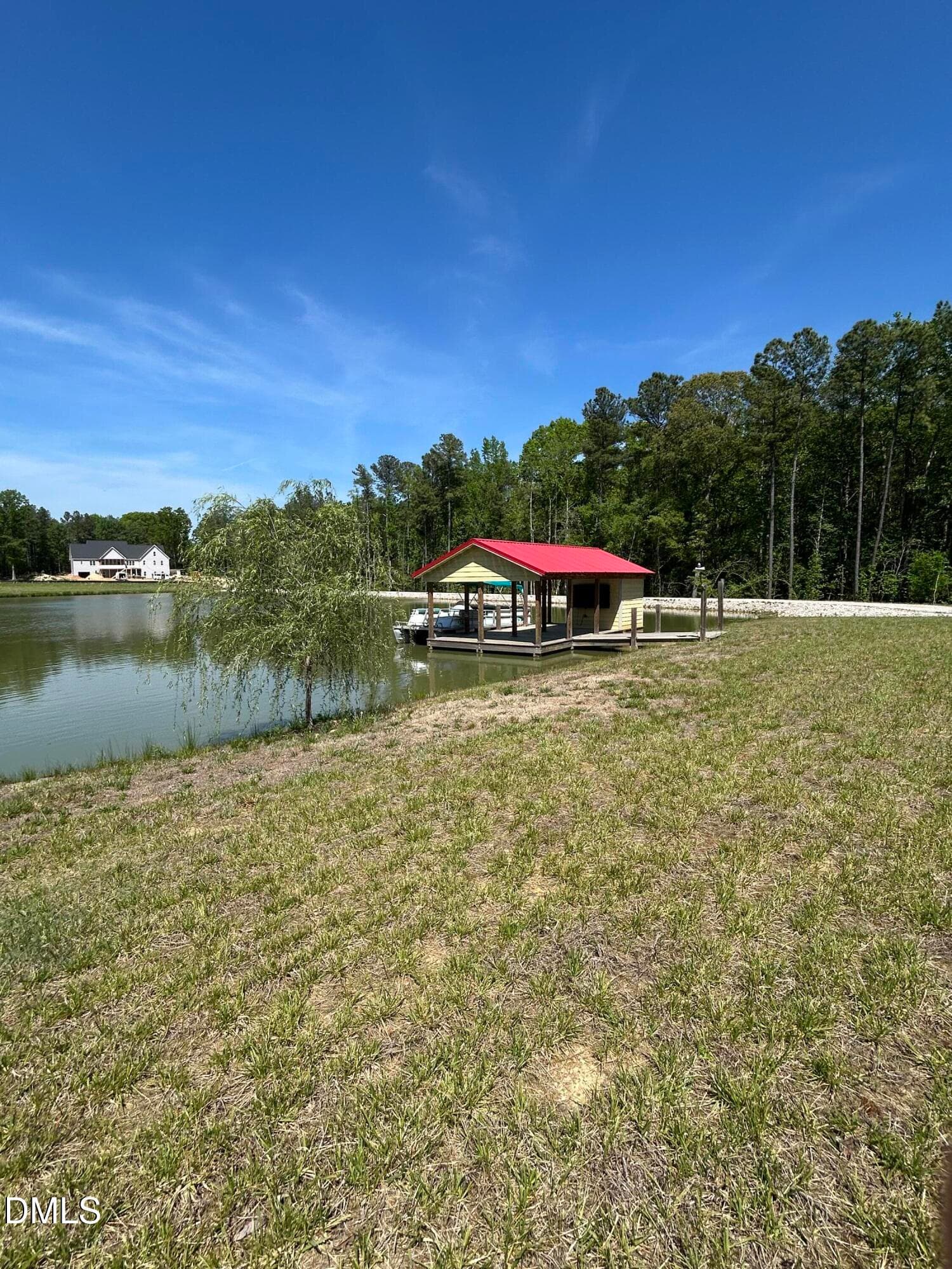 community dock - 230 Bealy Farm Road, Zebulon, NC 27597, Zebulon