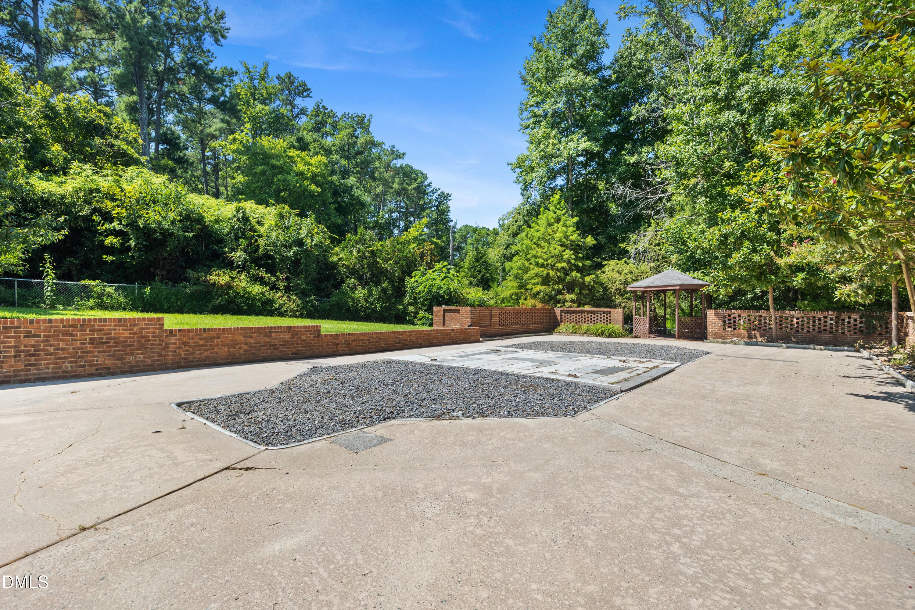 Back 8 - 1208 Hatch Road, Chapel Hill, NC 27516, Chapel Hill