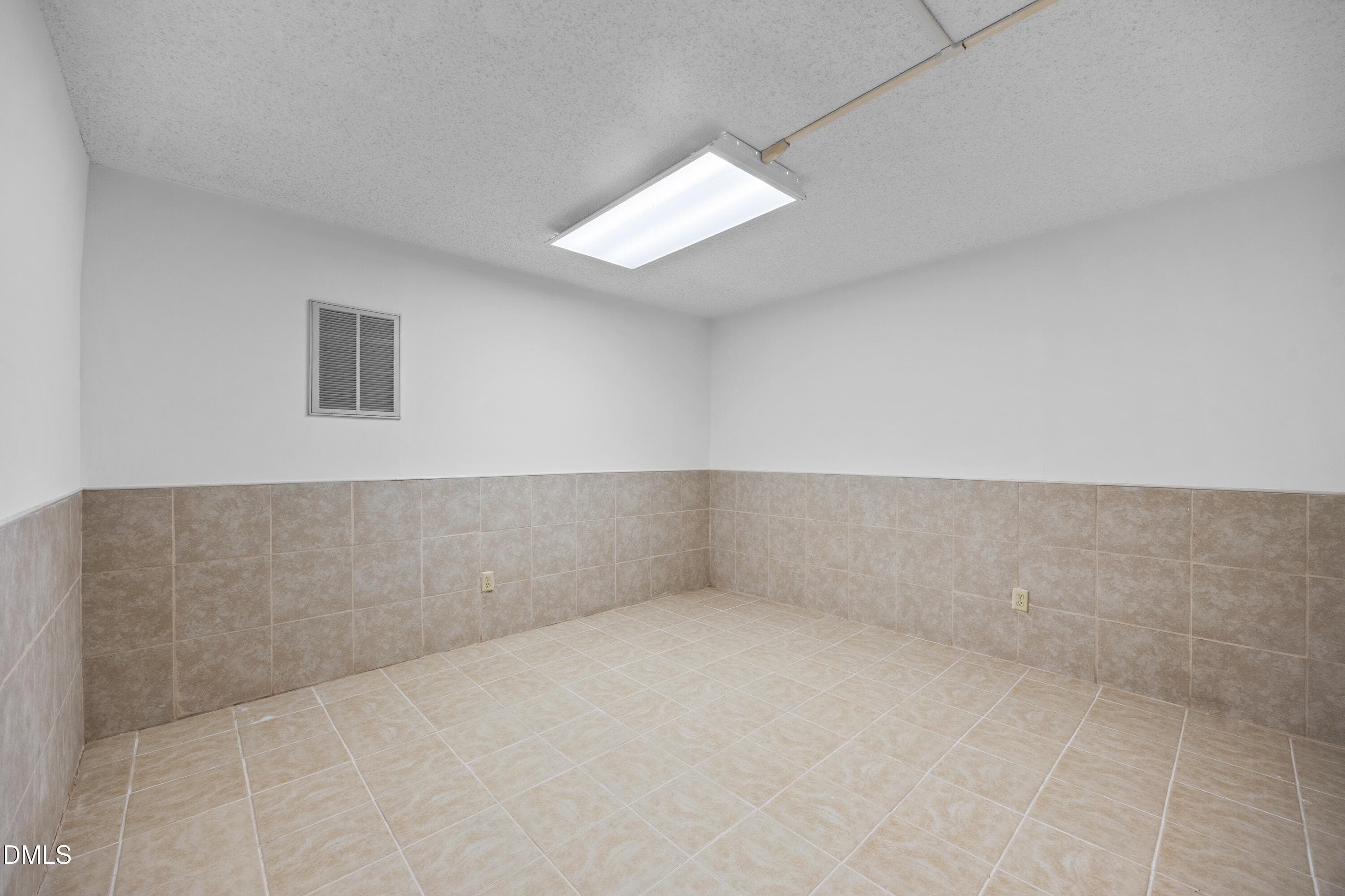 Basement 1 - 1208 Hatch Road, Chapel Hill, NC 27516, Chapel Hill