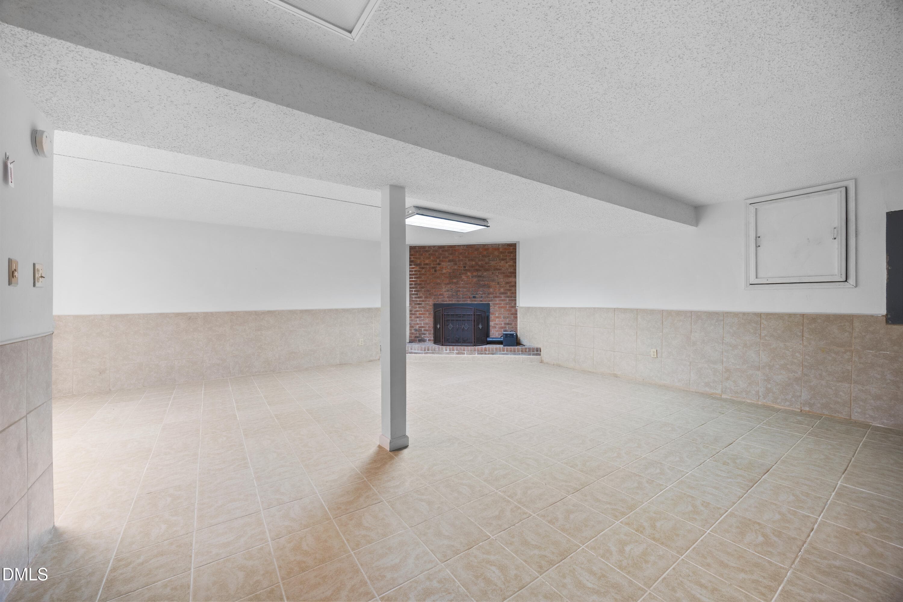 Basement 3 - 1208 Hatch Road, Chapel Hill, NC 27516, Chapel Hill