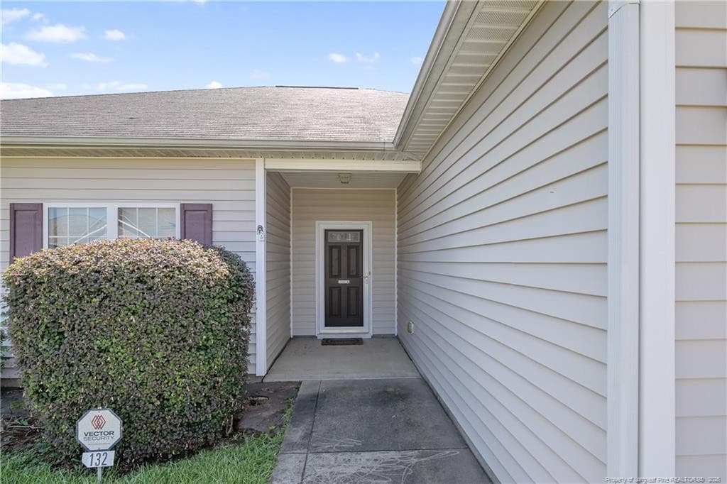 Photo 4 - 132 Pilot Avenue, Raeford, NC 28376, Raeford