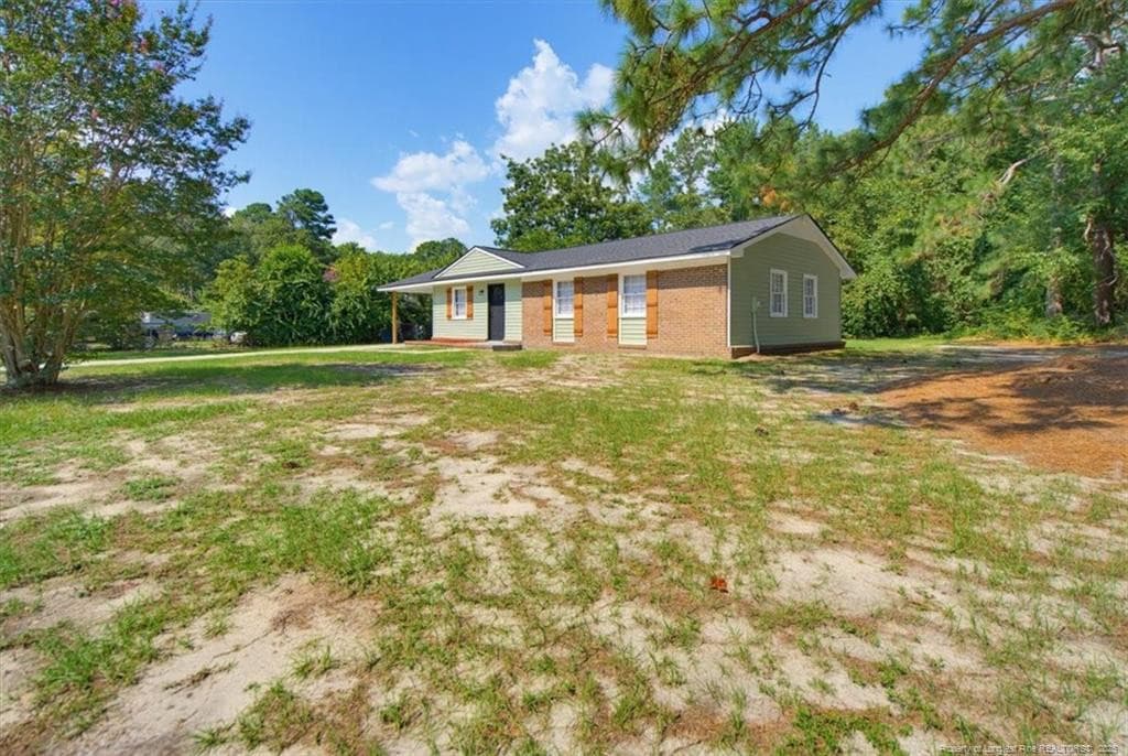 Photo 4 - 6612 Amanda Circle, Fayetteville, NC 28304
