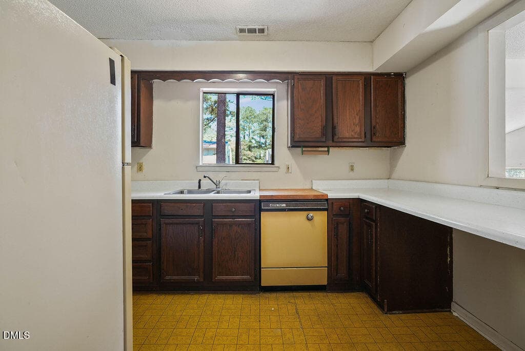 donekev-5 - 4705 Walden Pond Drive A, Raleigh, NC 27604, Raleigh