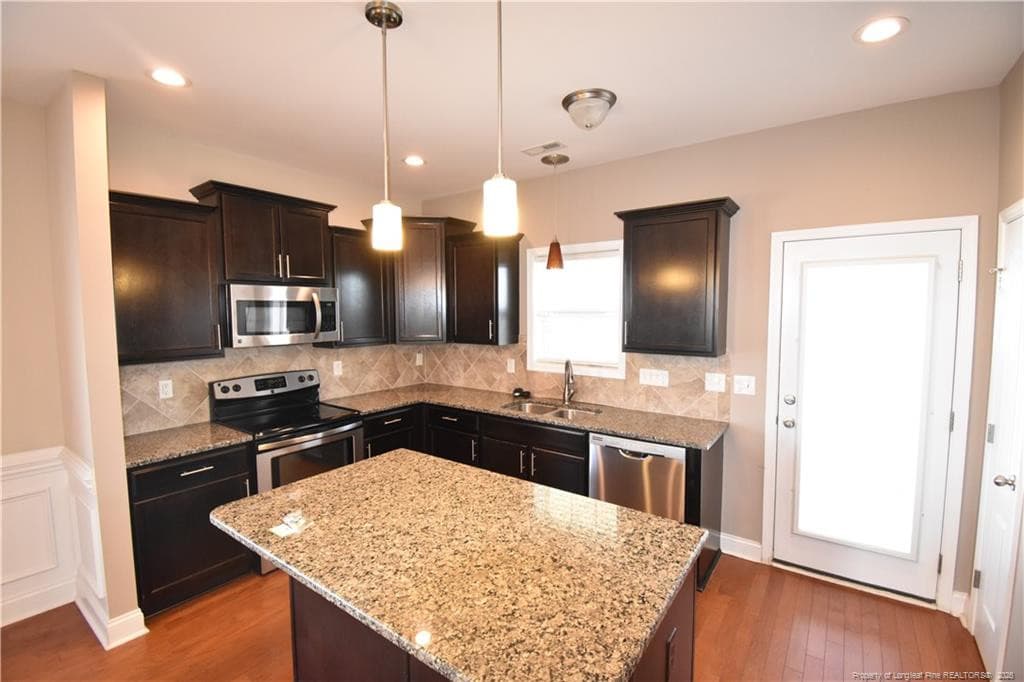 Photo 8 - 1072 Ronald Reagan Drive, Fayetteville, NC 28311, Fayetteville