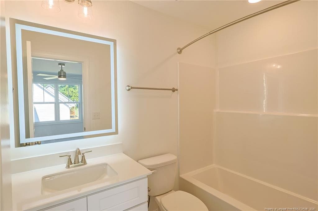 Full Bathroom 3 - 3187 Leaflet Church Road, Broadway, NC 27505, Broadway