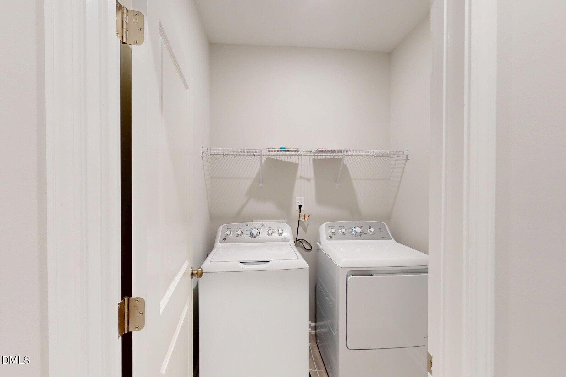 Birchwood Laundry Room - 3056 Horton Ridge Boulevard, Apex, NC 27502