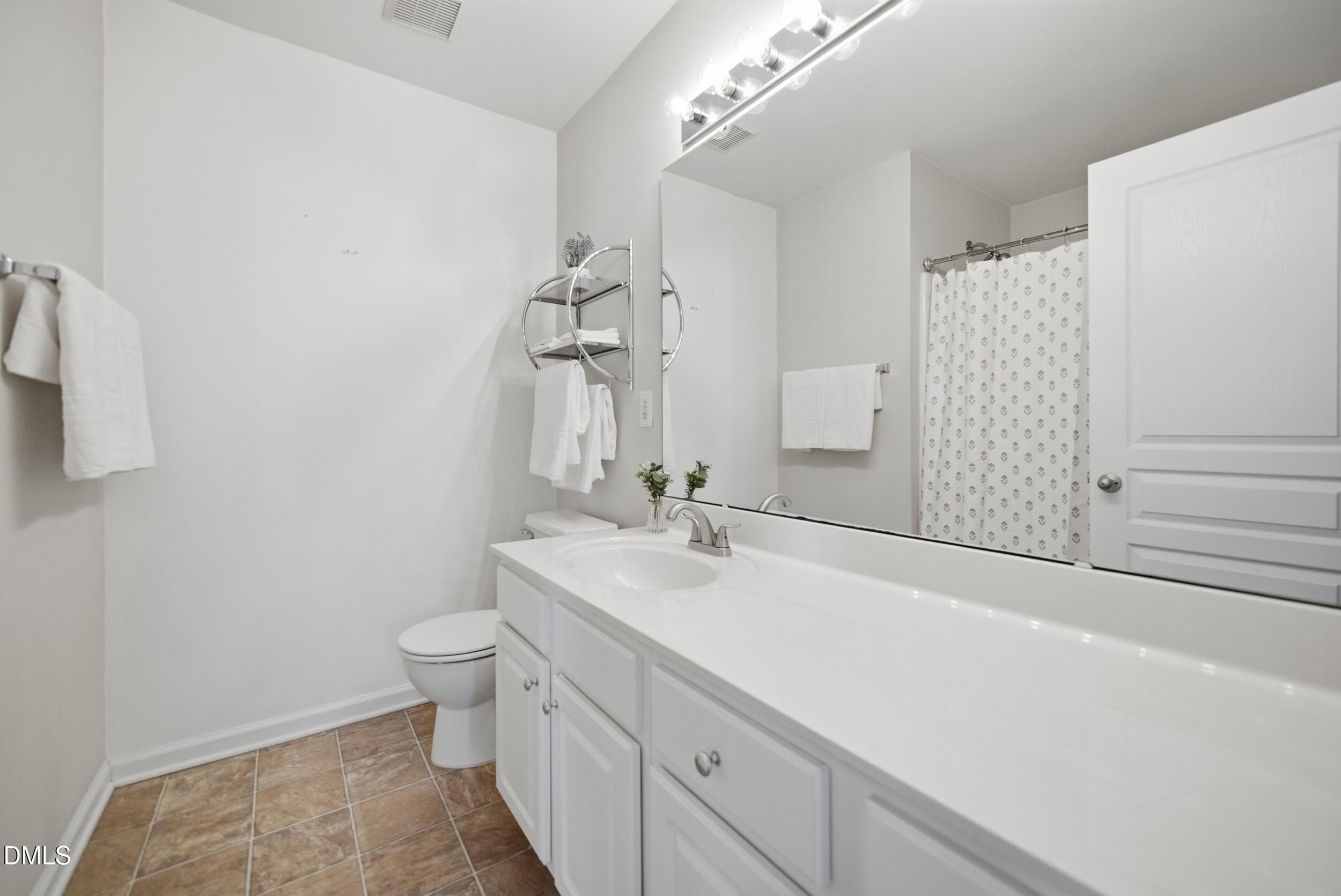 17_dsc05743 - 5311 Crescentview Parkway, Raleigh, NC 27606, Raleigh